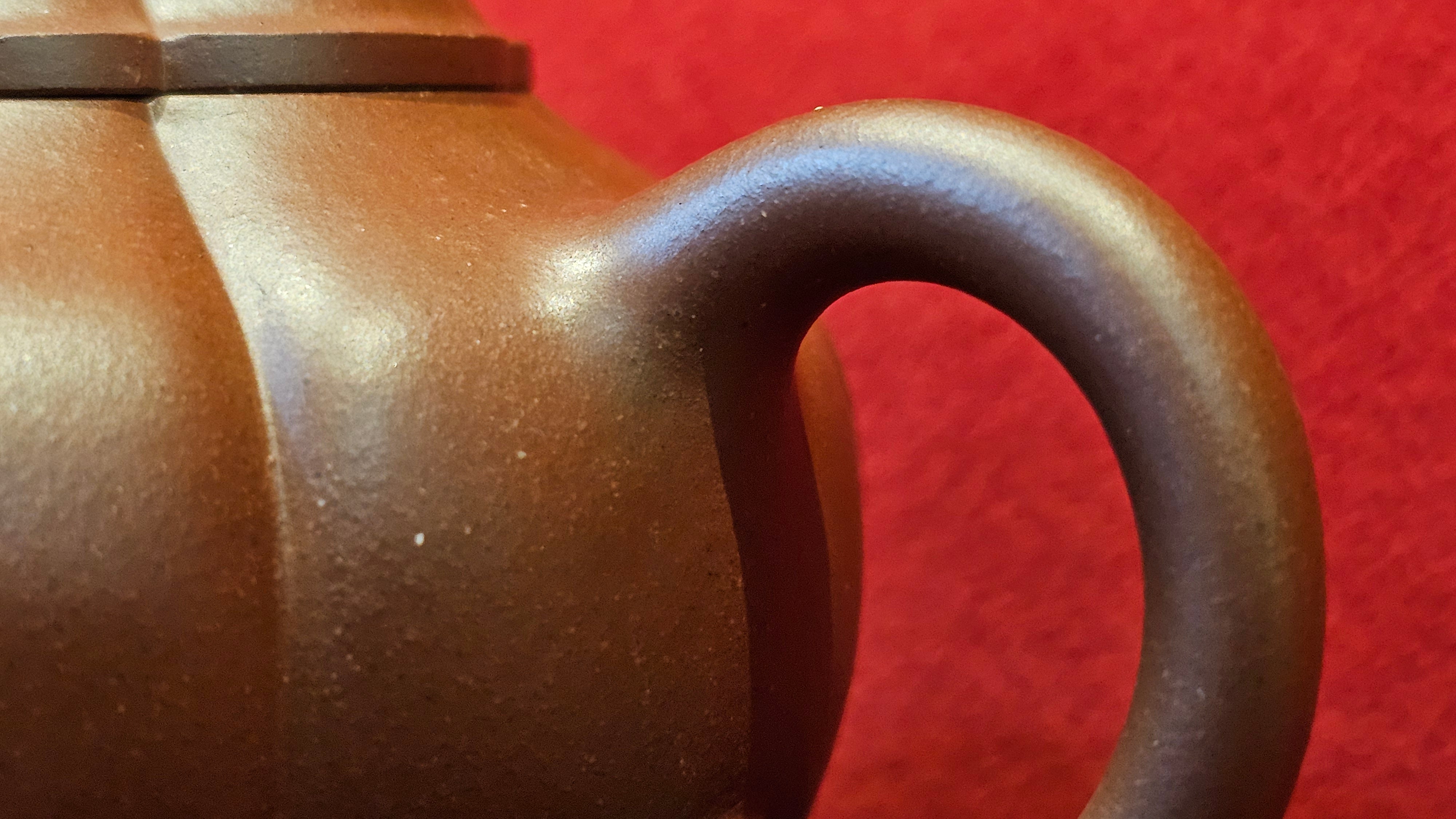 《待春》Dai Chun ~ "Imminence of Spring", 192.6ml, Di Cao Qing Zi Ni 底槽青紫泥 ~ Crafted by L3A Master Consummate Artist Li Yan Ru 李艳如 ~ Congratulations to Prof A.G., 26th March 0703hrs, Long Beach, CA.