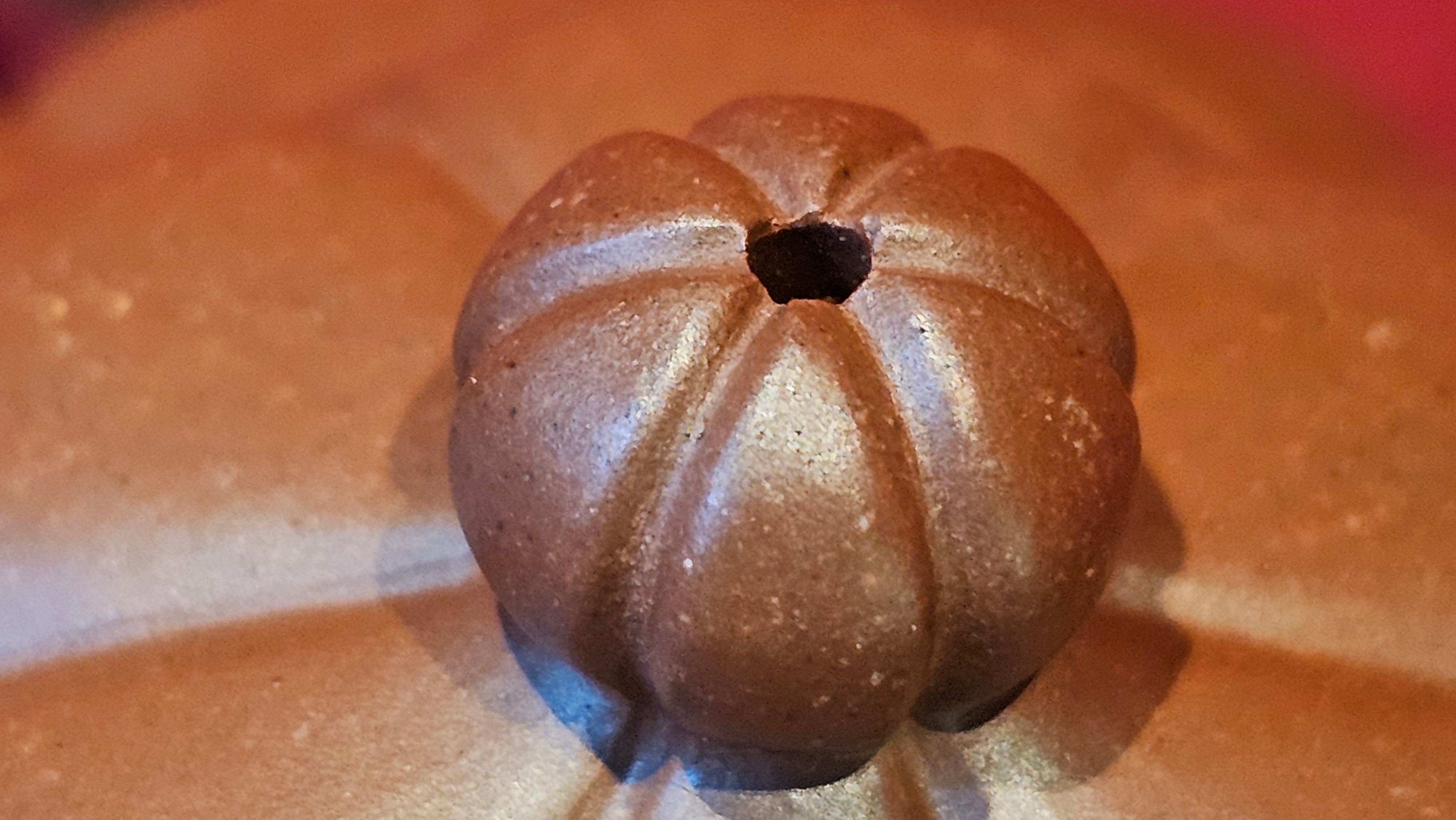 《待春》Dai Chun ~ "Imminence of Spring", 192.6ml, Di Cao Qing Zi Ni 底槽青紫泥 ~ Crafted by L3A Master Consummate Artist Li Yan Ru 李艳如 ~ Congratulations to Prof A.G., 26th March 0703hrs, Long Beach, CA.