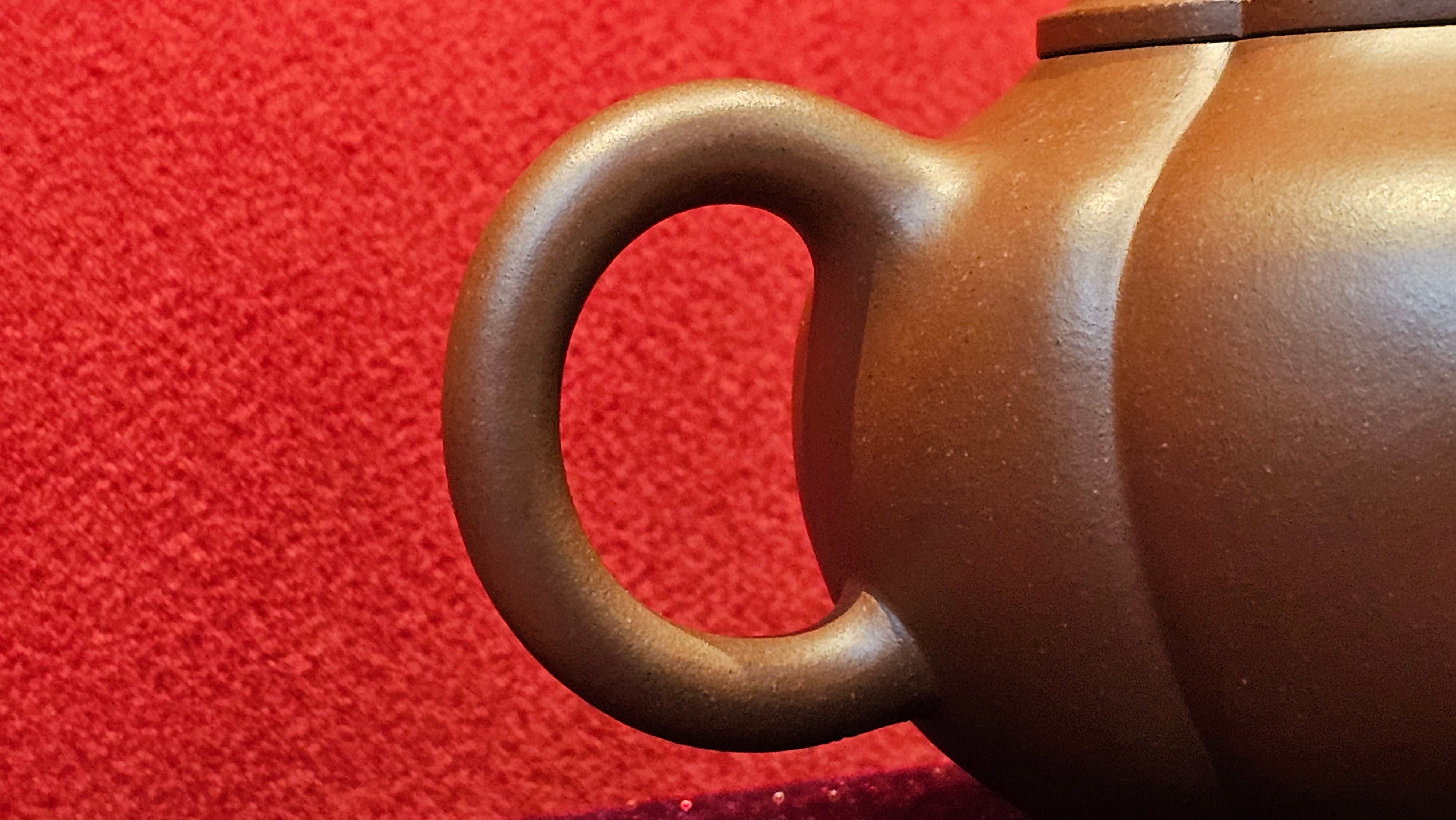 《待春》Dai Chun ~ "Imminence of Spring", 192.6ml, Di Cao Qing Zi Ni 底槽青紫泥 ~ Crafted by L3A Master Consummate Artist Li Yan Ru 李艳如 ~ Congratulations to Prof A.G., 26th March 0703hrs, Long Beach, CA.