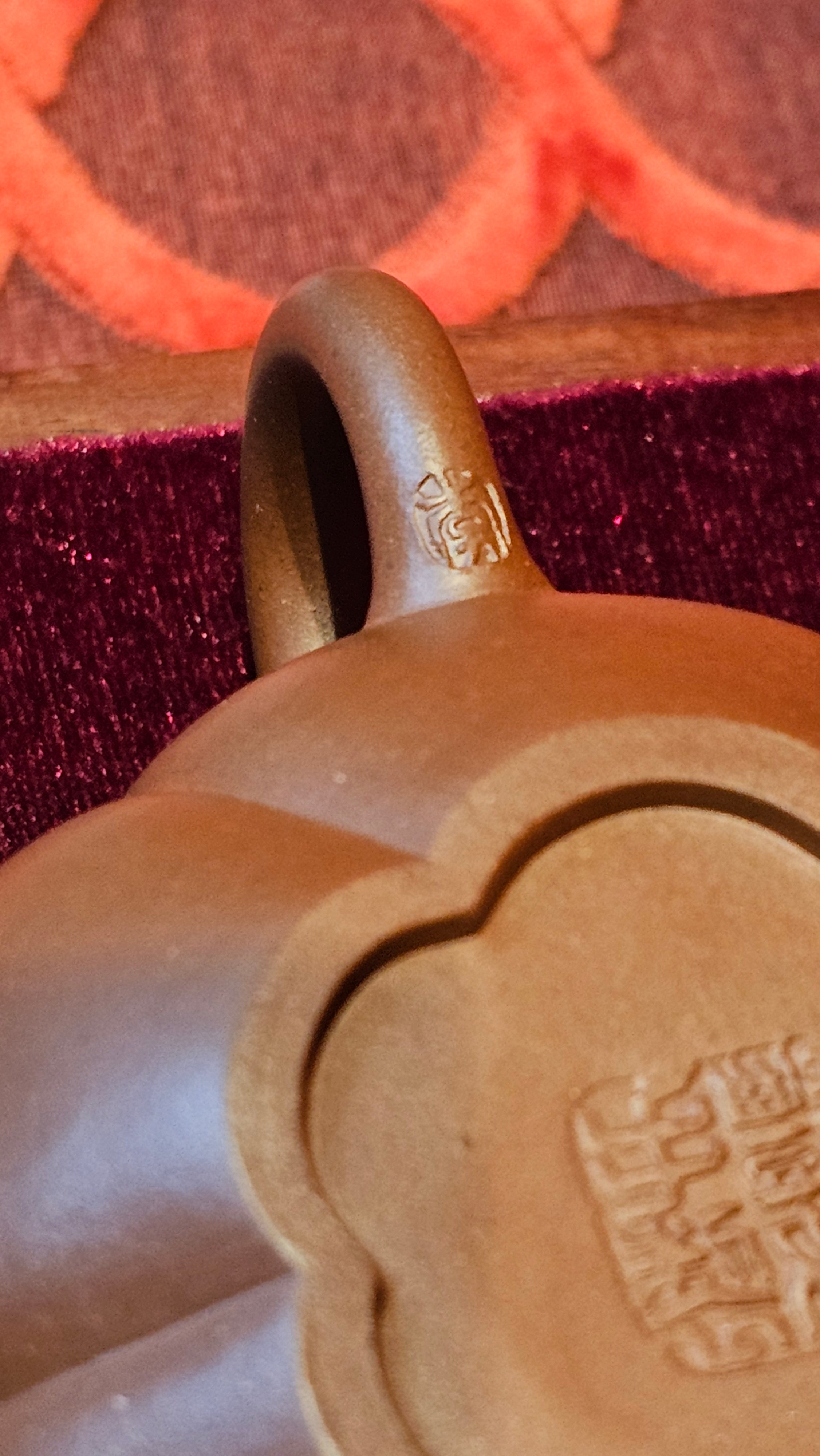 《待春》Dai Chun ~ "Imminence of Spring", 192.6ml, Di Cao Qing Zi Ni 底槽青紫泥 ~ Crafted by L3A Master Consummate Artist Li Yan Ru 李艳如 ~ Congratulations to Prof A.G., 26th March 0703hrs, Long Beach, CA.