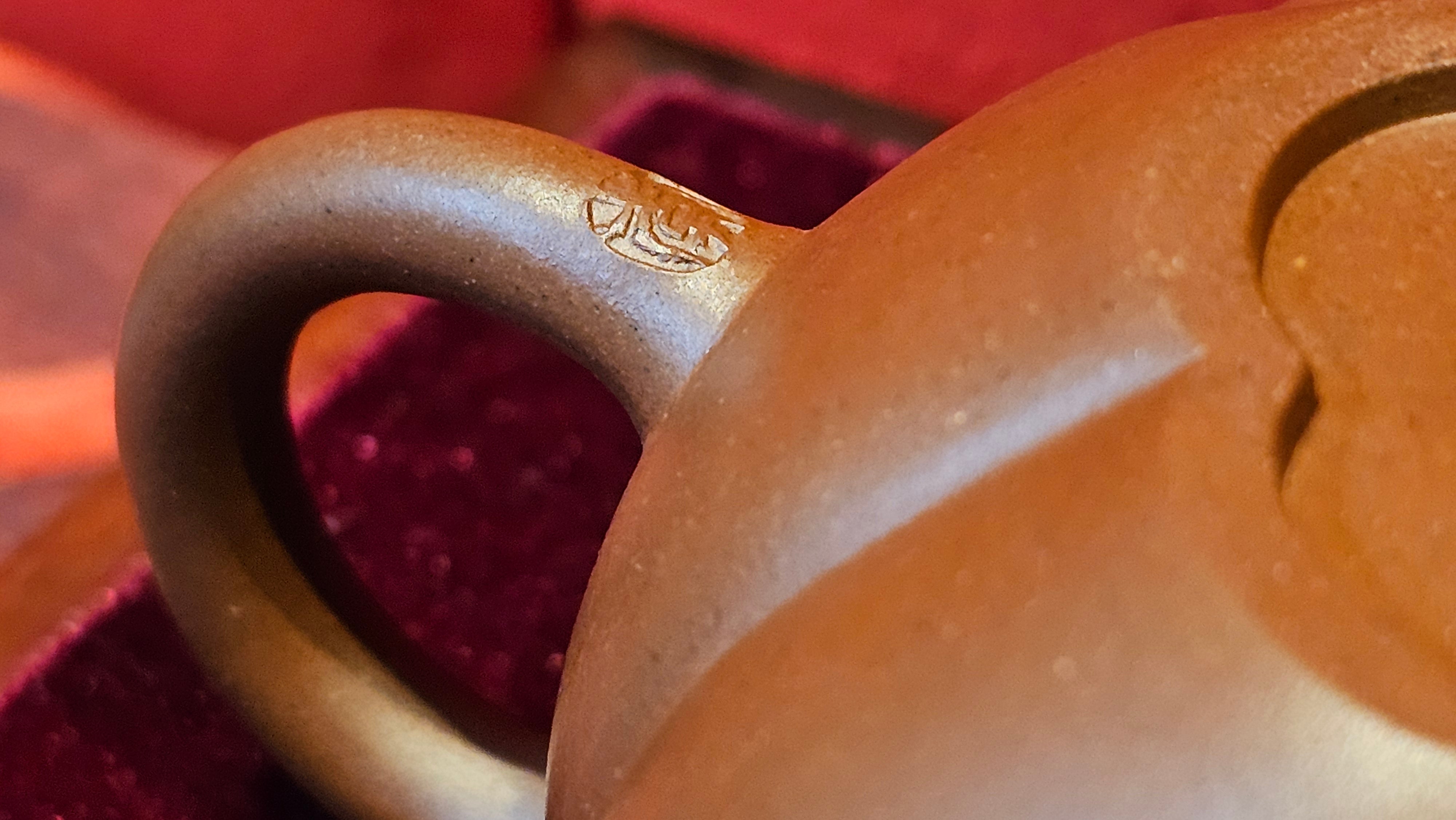 《待春》Dai Chun ~ "Imminence of Spring", 192.6ml, Di Cao Qing Zi Ni 底槽青紫泥 ~ Crafted by L3A Master Consummate Artist Li Yan Ru 李艳如 ~ Congratulations to Prof A.G., 26th March 0703hrs, Long Beach, CA.