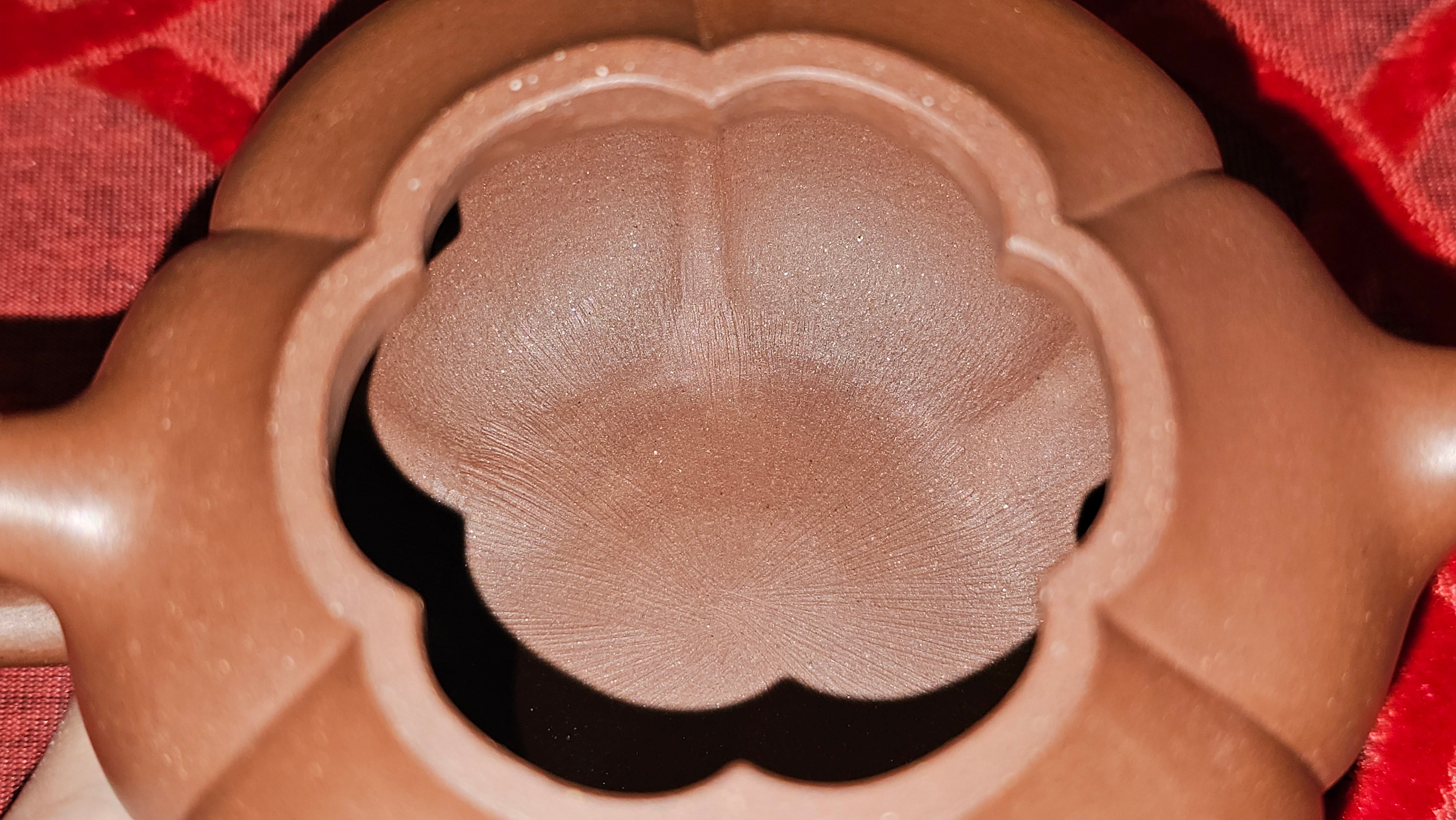 《待春》Dai Chun ~ "Imminence of Spring", 192.6ml, Di Cao Qing Zi Ni 底槽青紫泥 ~ Crafted by L3A Master Consummate Artist Li Yan Ru 李艳如 ~ Congratulations to Prof A.G., 26th March 0703hrs, Long Beach, CA.