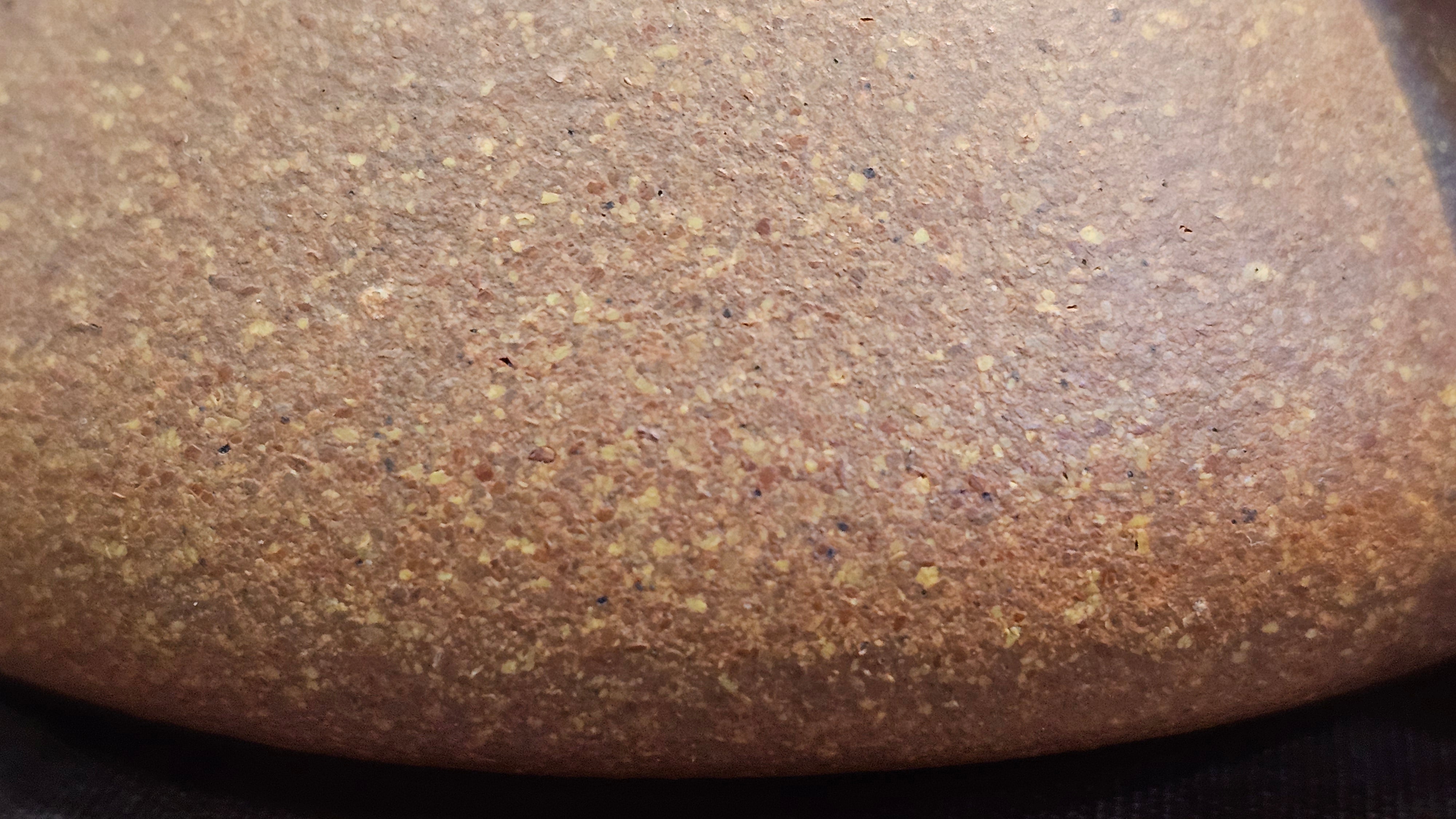 Shi Piao 石瓢, 152.0ml, Ping Gai Shi Piao 平盖石瓢 Huang Jiang Po Ni 黄降坡泥, by our Collaborative Craftsman Chen Hua Jun 陈华军。