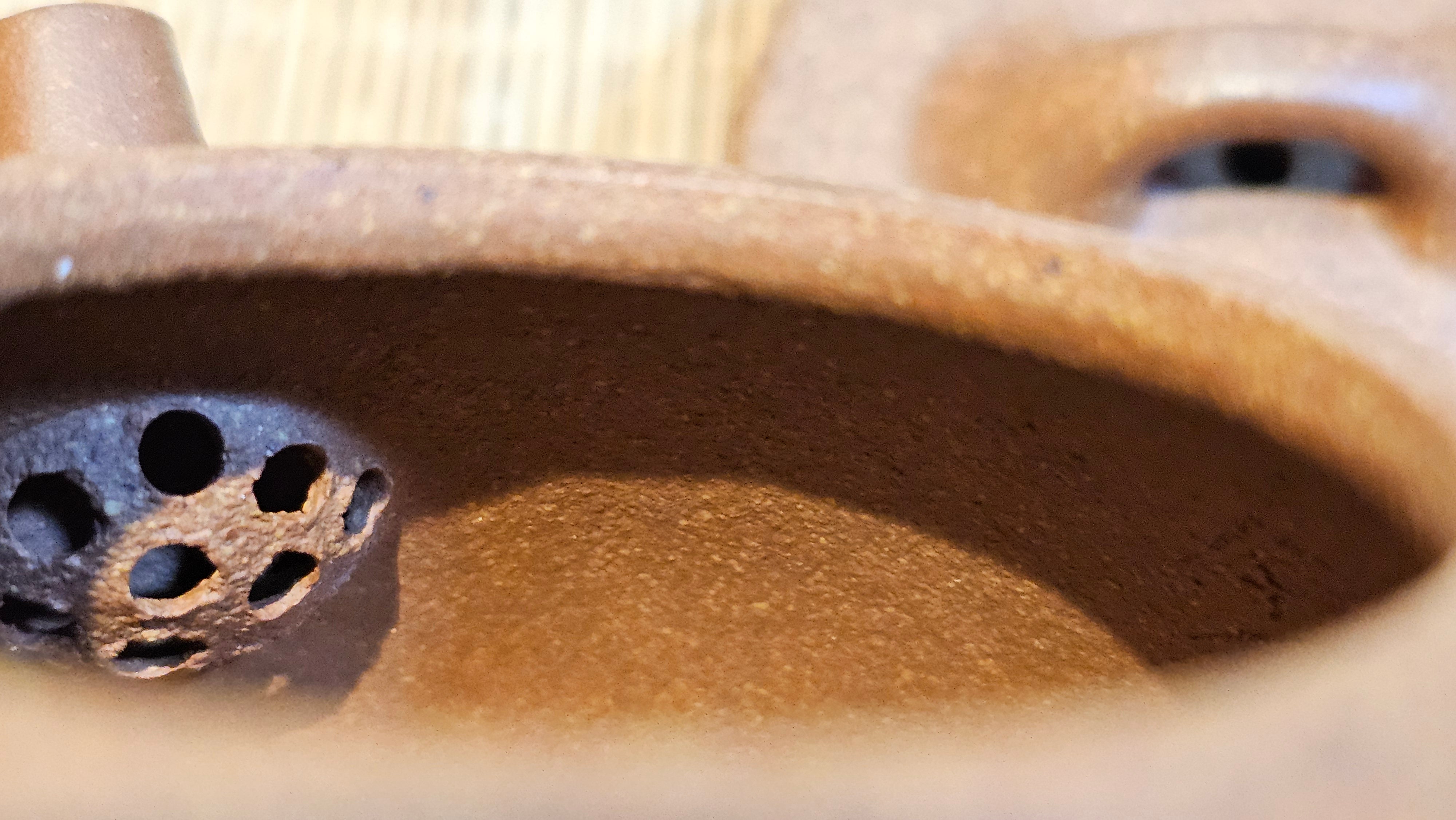 Shi Piao 石瓢, 152.0ml, Ping Gai Shi Piao 平盖石瓢 Huang Jiang Po Ni 黄降坡泥, by our Collaborative Craftsman Chen Hua Jun 陈华军。