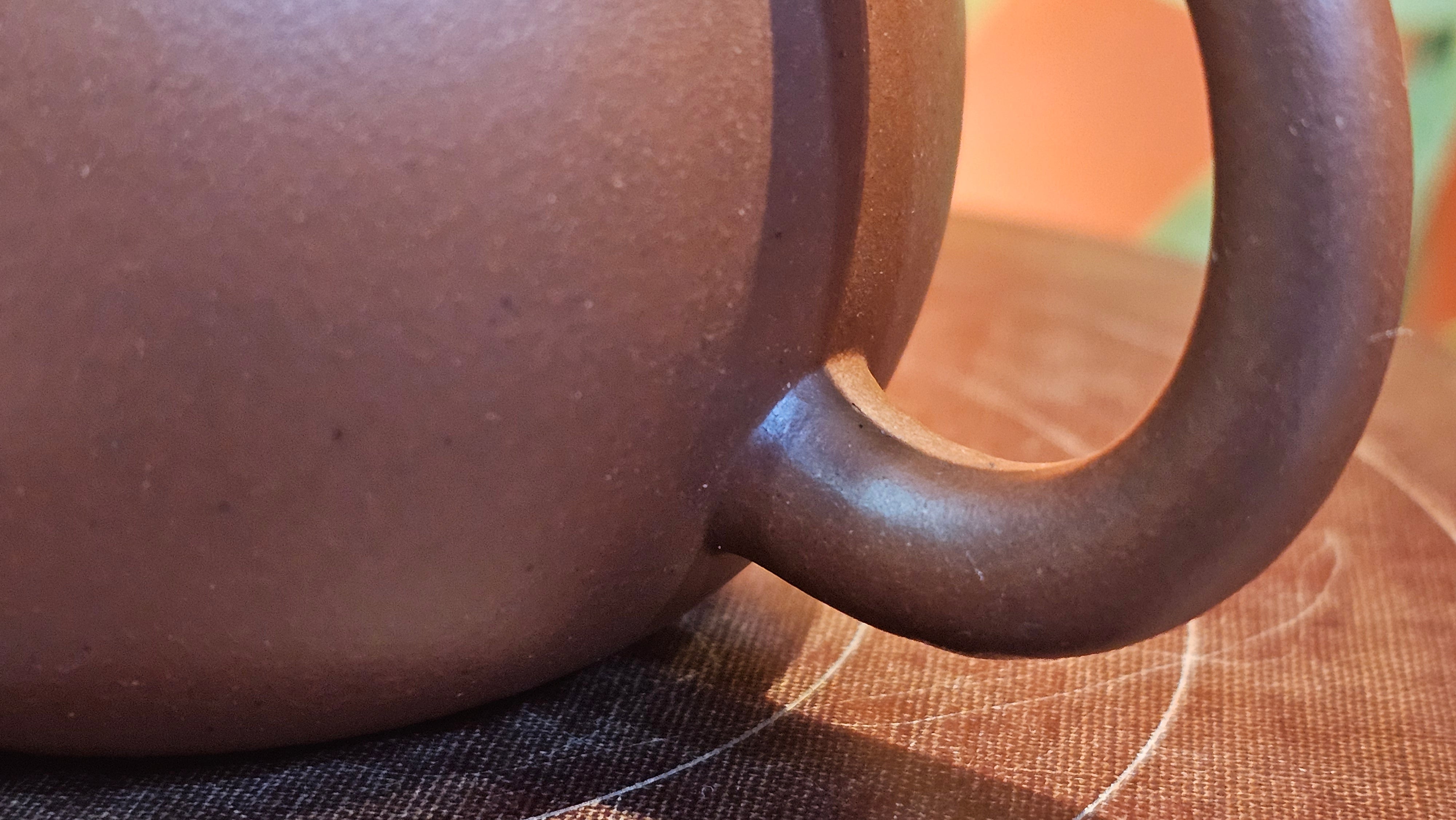 Xi Shi 西施, 171.6ml, Di Cao Qing Zi Ni 底槽青紫泥, by Craftsman Gu Xiao Ming 顾小明。