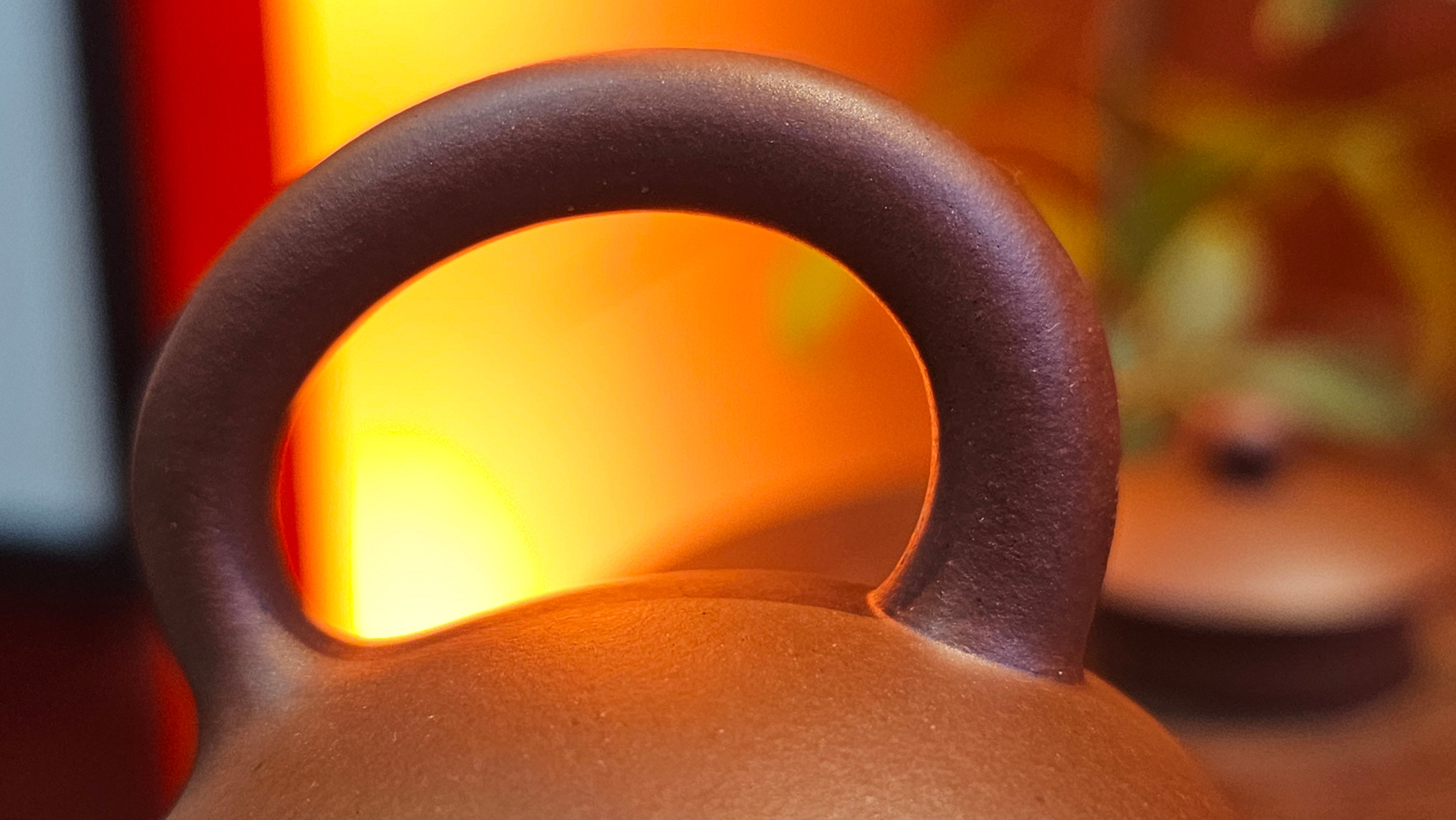 Xi Shi 西施, 171.6ml, Di Cao Qing Zi Ni 底槽青紫泥, by Craftsman Gu Xiao Ming 顾小明。