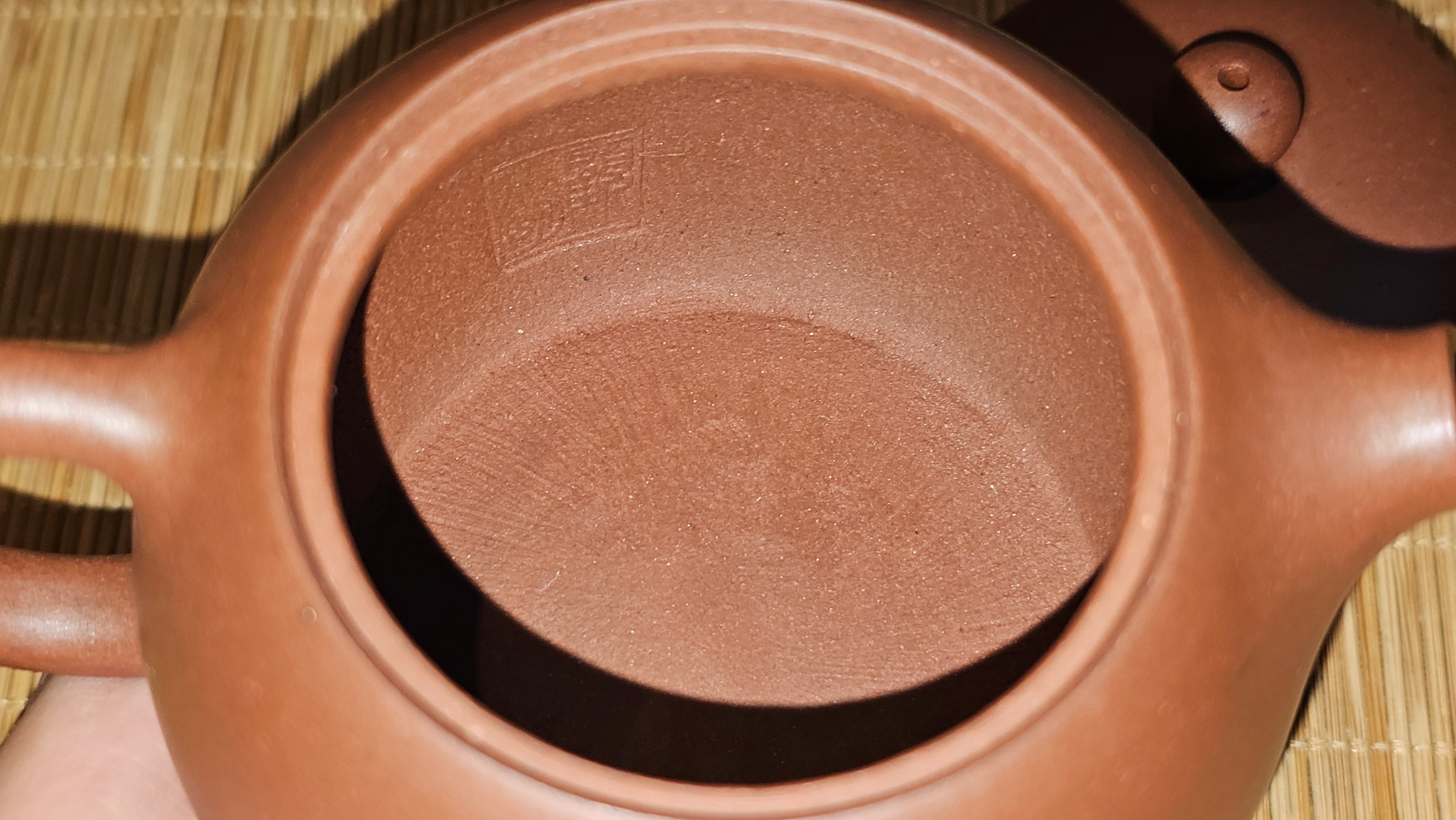 Xi Shi 西施, 171.6ml, Di Cao Qing Zi Ni 底槽青紫泥, by Craftsman Gu Xiao Ming 顾小明。