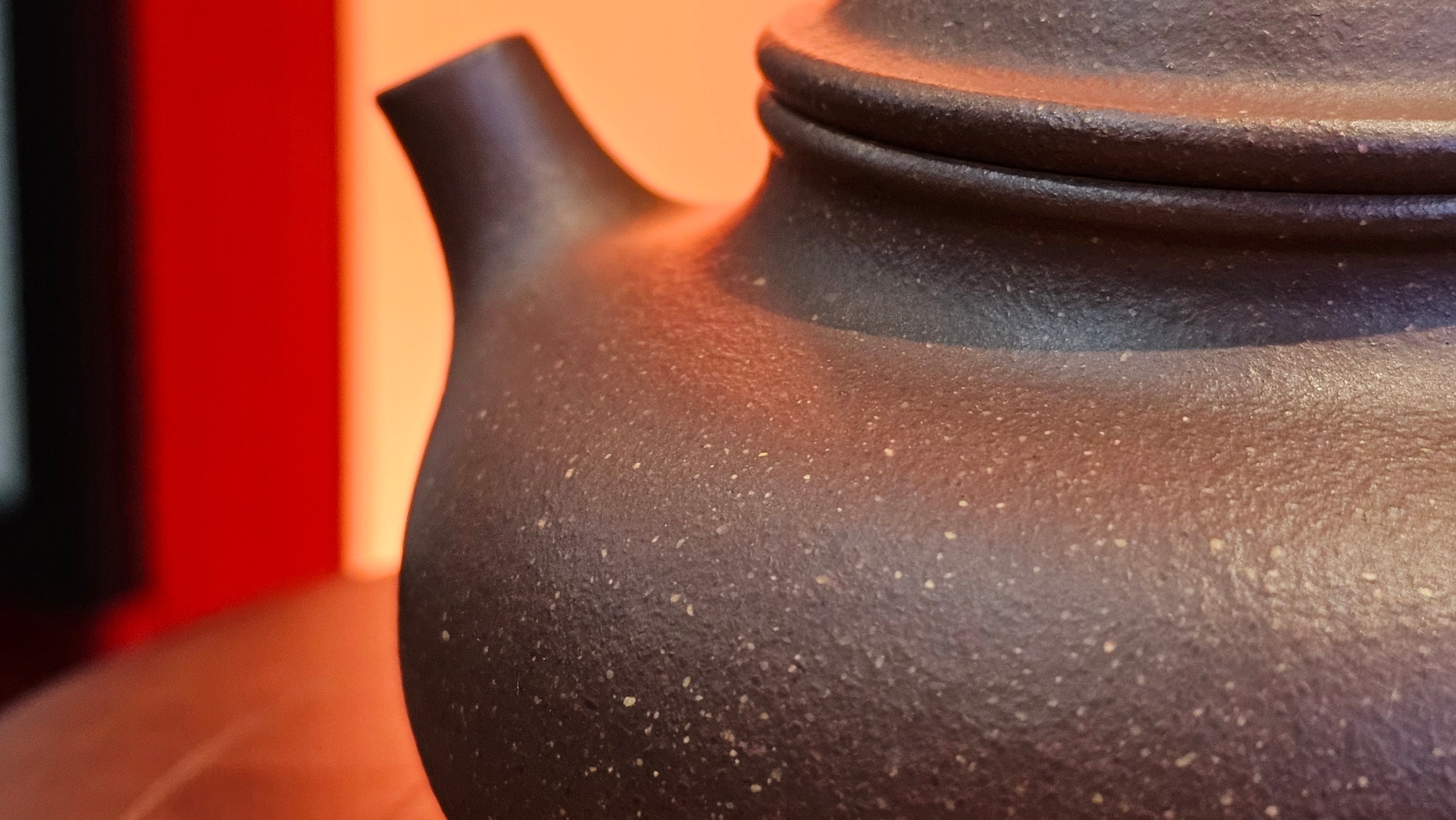 Rong Tian 容天, 248.3ml, Lao Zi Ni 老紫泥 (Particular High Graininess, and Low Sieve Count), by Craftsman Chen Fa Chu 陈法初 ~ Congratulations to Mr T.L., 1957hrs 16th Apr, Singapore 🇸🇬.