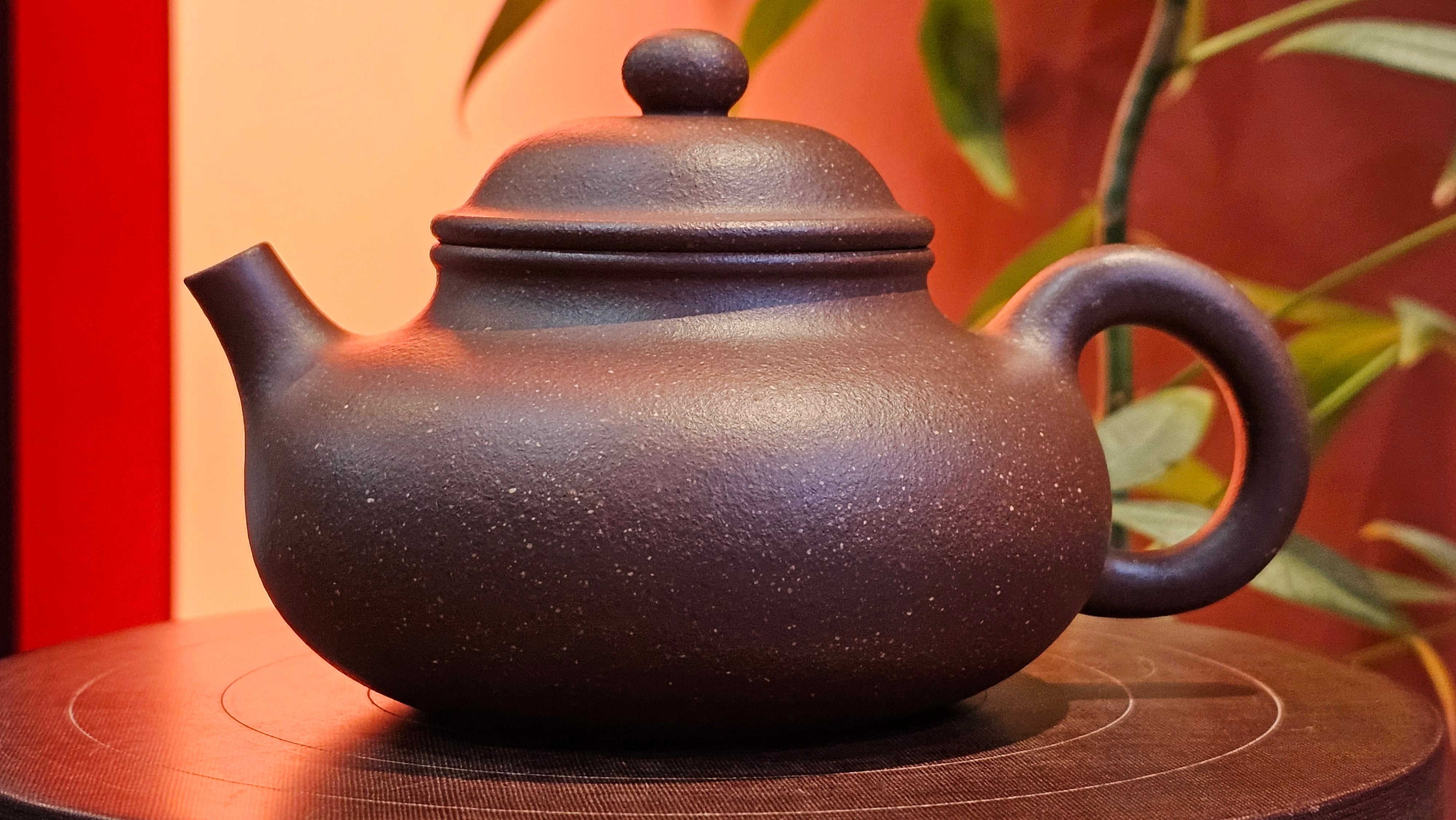 Rong Tian 容天, 248.3ml, Lao Zi Ni 老紫泥 (Particular High Graininess, and Low Sieve Count), by Craftsman Chen Fa Chu 陈法初 ~ Congratulations to Mr T.L., 1957hrs 16th Apr, Singapore 🇸🇬.