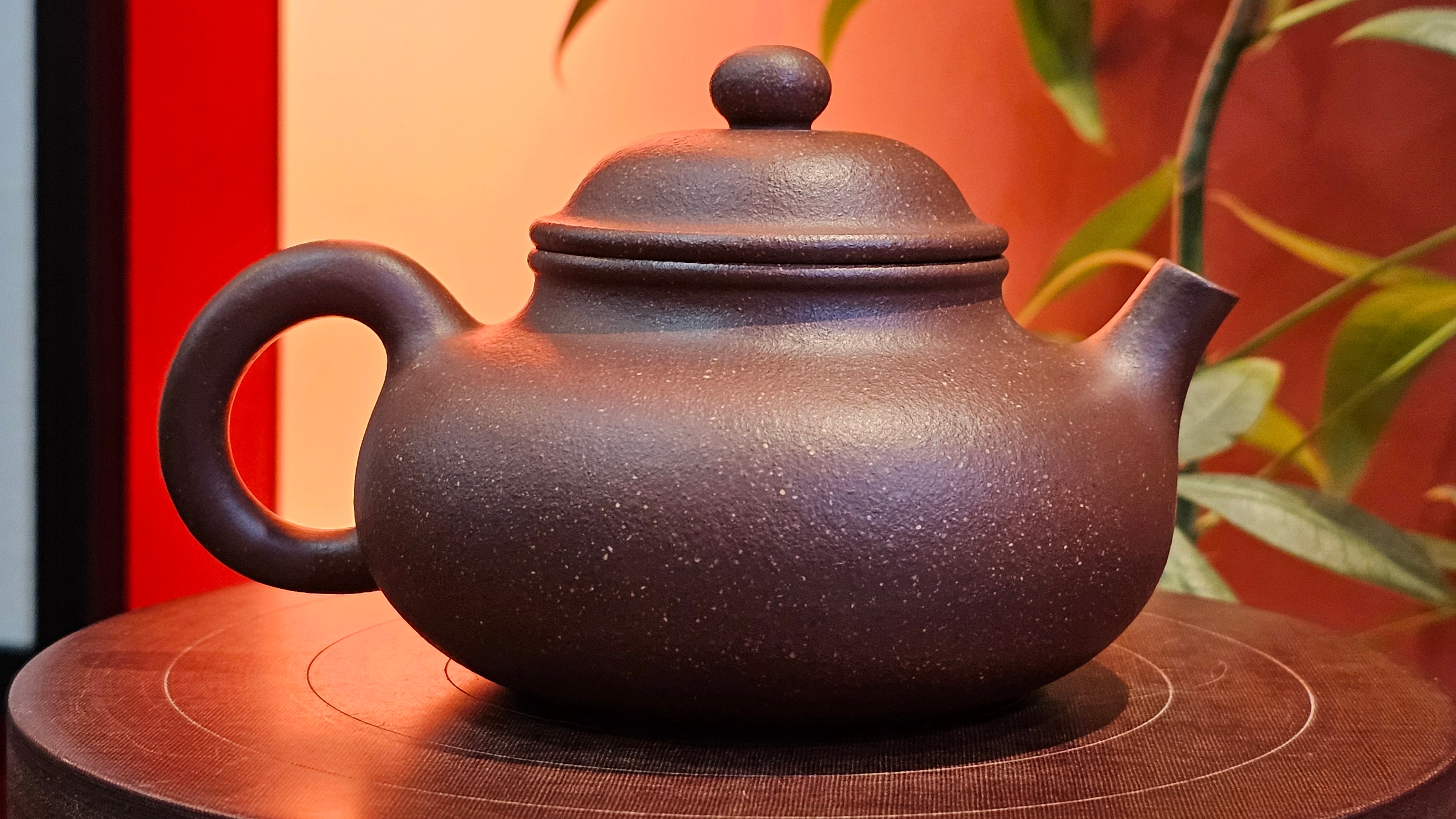 Rong Tian 容天, 248.3ml, Lao Zi Ni 老紫泥 (Particular High Graininess, and Low Sieve Count), by Craftsman Chen Fa Chu 陈法初 ~ Congratulations to Mr T.L., 1957hrs 16th Apr, Singapore 🇸🇬.