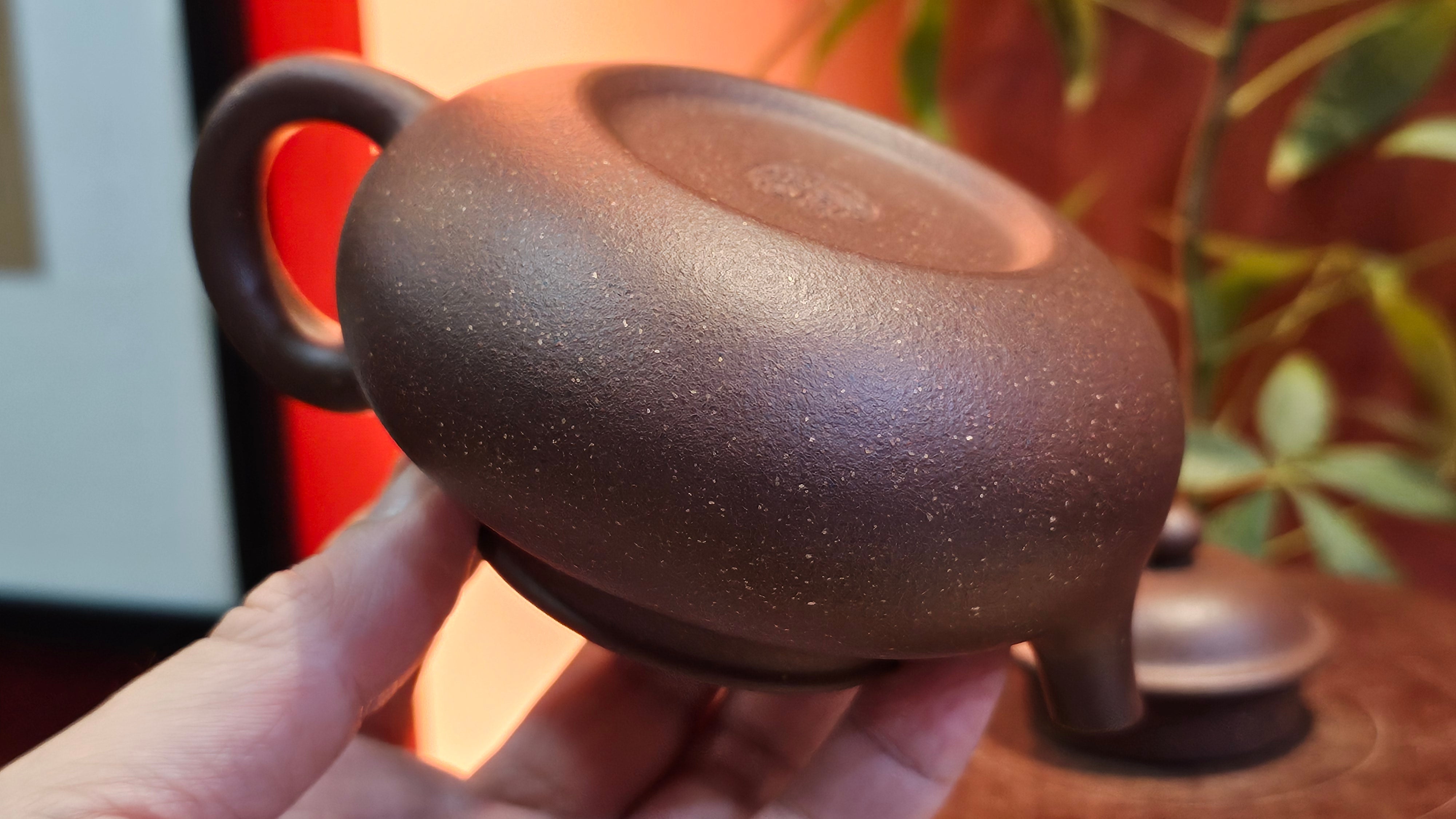 Rong Tian 容天, 248.3ml, Lao Zi Ni 老紫泥 (Particular High Graininess, and Low Sieve Count), by Craftsman Chen Fa Chu 陈法初 ~ Congratulations to Mr T.L., 1957hrs 16th Apr, Singapore 🇸🇬.