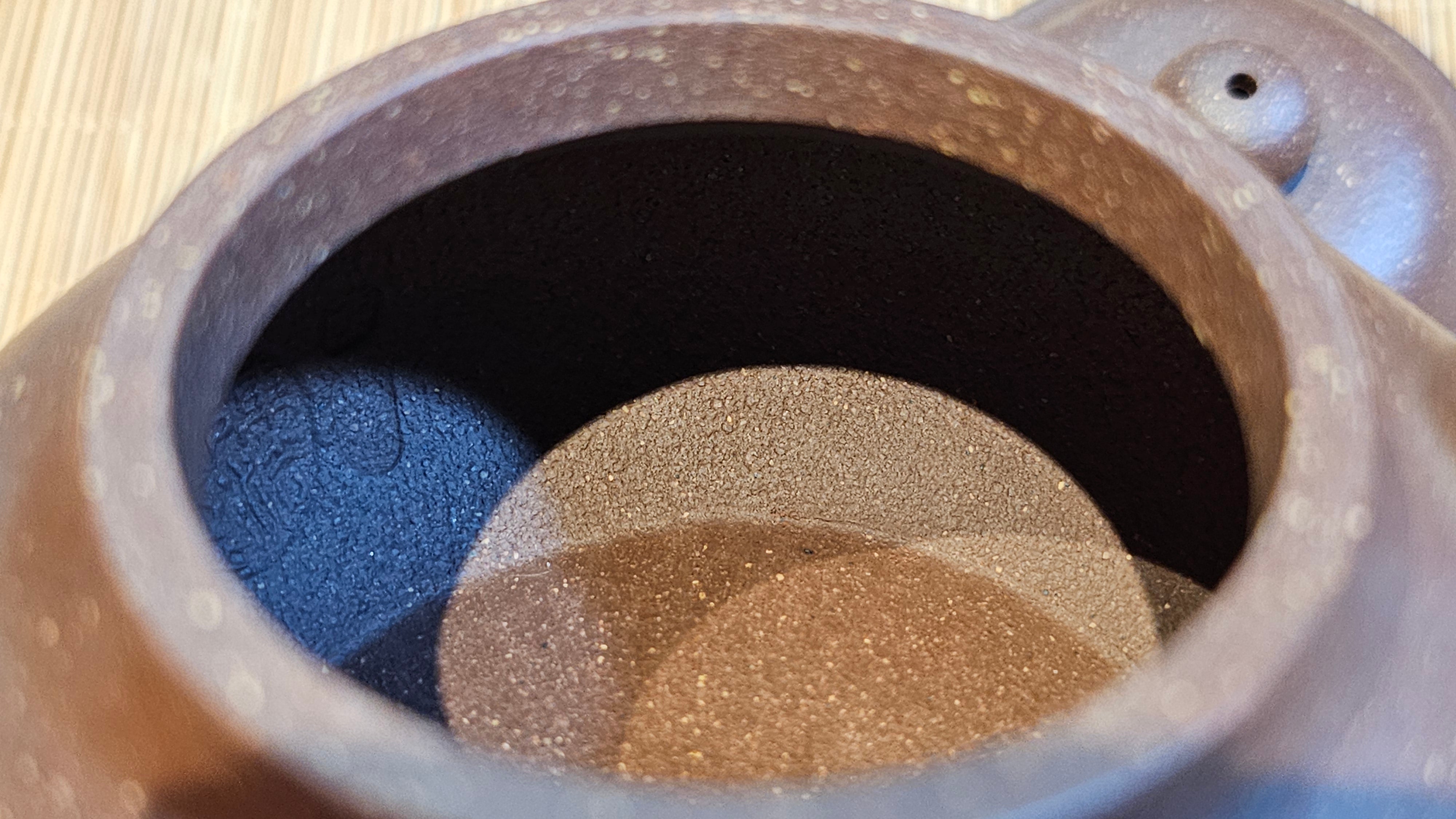 Rong Tian 容天, 248.3ml, Lao Zi Ni 老紫泥 (Particular High Graininess, and Low Sieve Count), by Craftsman Chen Fa Chu 陈法初 ~ Congratulations to Mr T.L., 1957hrs 16th Apr, Singapore 🇸🇬.