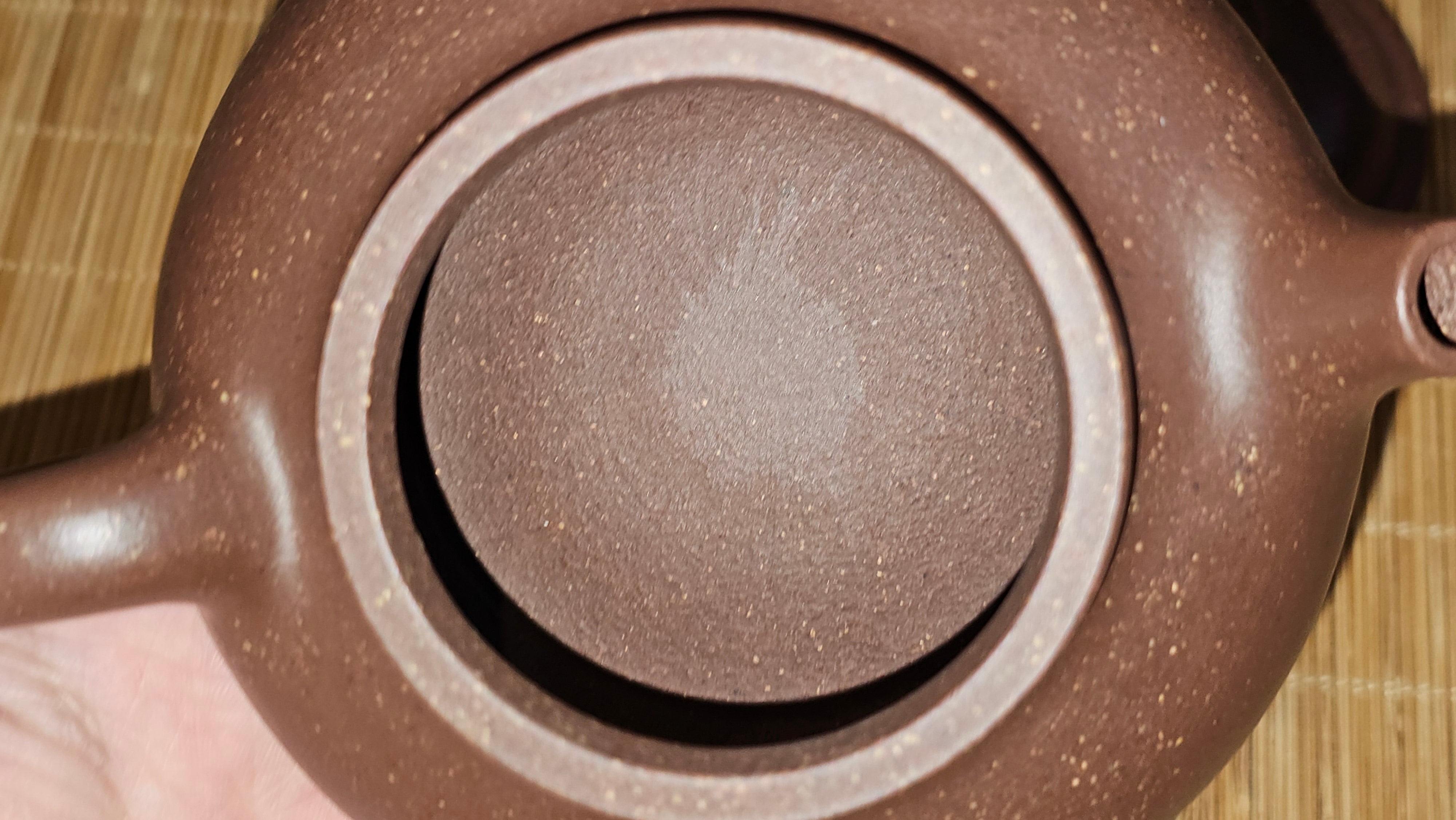 Rong Tian 容天, 248.3ml, Lao Zi Ni 老紫泥 (Particular High Graininess, and Low Sieve Count), by Craftsman Chen Fa Chu 陈法初 ~ Congratulations to Mr T.L., 1957hrs 16th Apr, Singapore 🇸🇬.