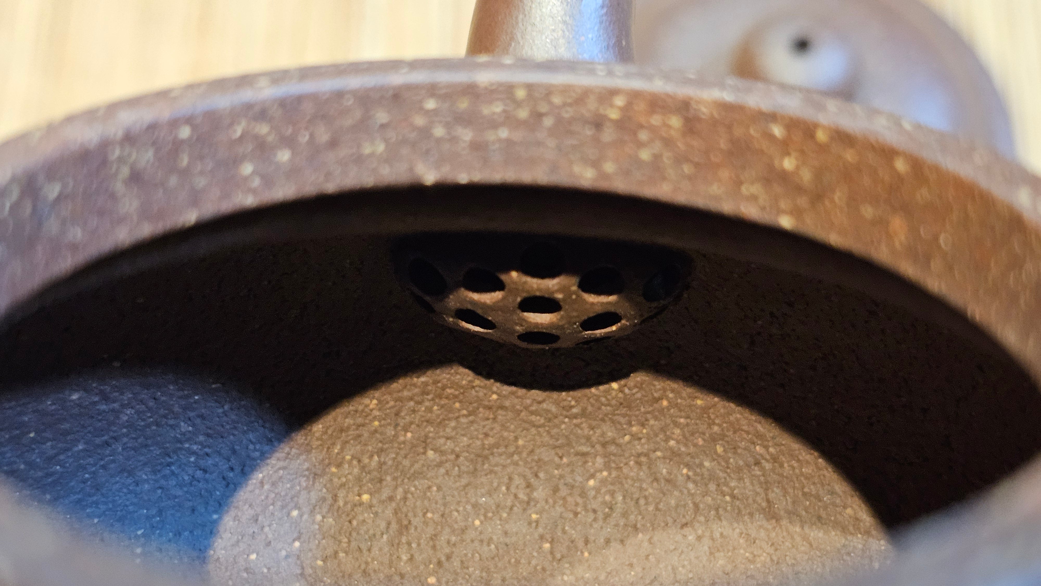 Rong Tian 容天, 248.3ml, Lao Zi Ni 老紫泥 (Particular High Graininess, and Low Sieve Count), by Craftsman Chen Fa Chu 陈法初 ~ Congratulations to Mr T.L., 1957hrs 16th Apr, Singapore 🇸🇬.