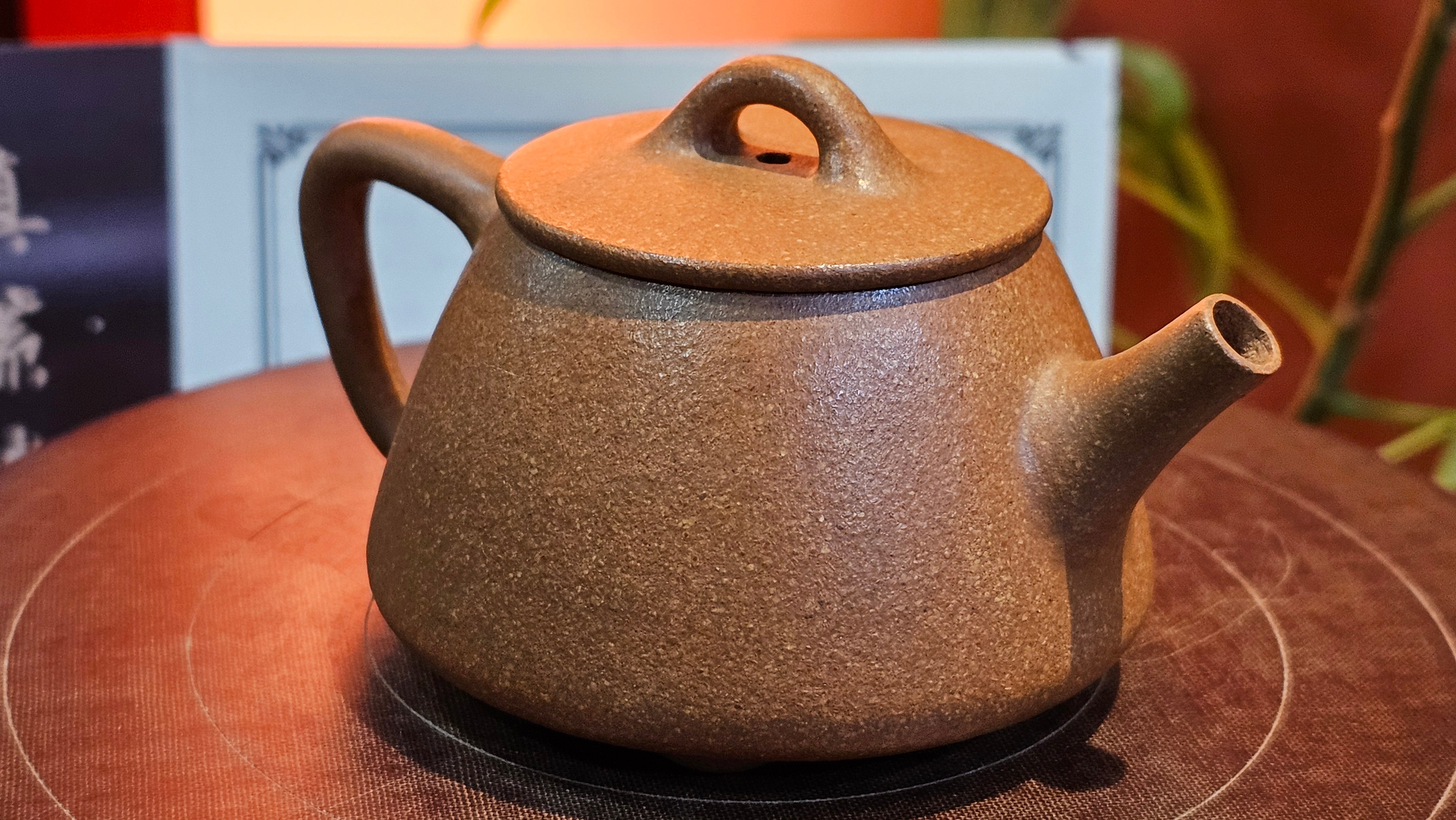 Shi Piao 石瓢 (Gao Shi Piao 高石瓢), 116.3ml, Huang Jiang Po Ni 黄降坡泥, by our Collaborative Craftsman Chen Hua Jun 陈华军 ~ Congratulations to Mr A.D.P, 2357hrs 6th May 2025, Leuven, Belgium 🇧🇪.