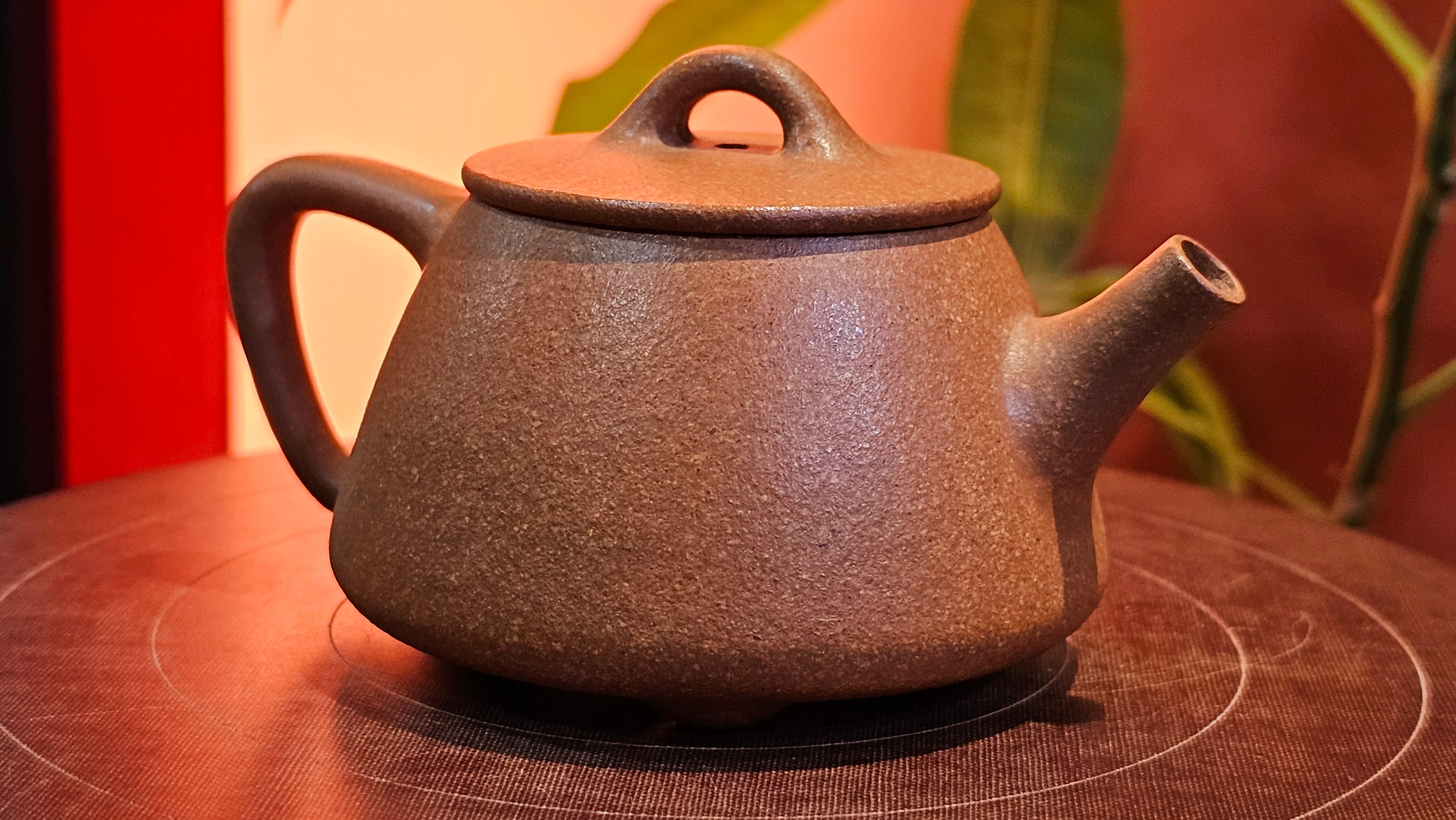 Shi Piao 石瓢 (Gao Shi Piao 高石瓢), 116.3ml, Huang Jiang Po Ni 黄降坡泥, by our Collaborative Craftsman Chen Hua Jun 陈华军 ~ Congratulations to Mr A.D.P, 2357hrs 6th May 2025, Leuven, Belgium 🇧🇪.