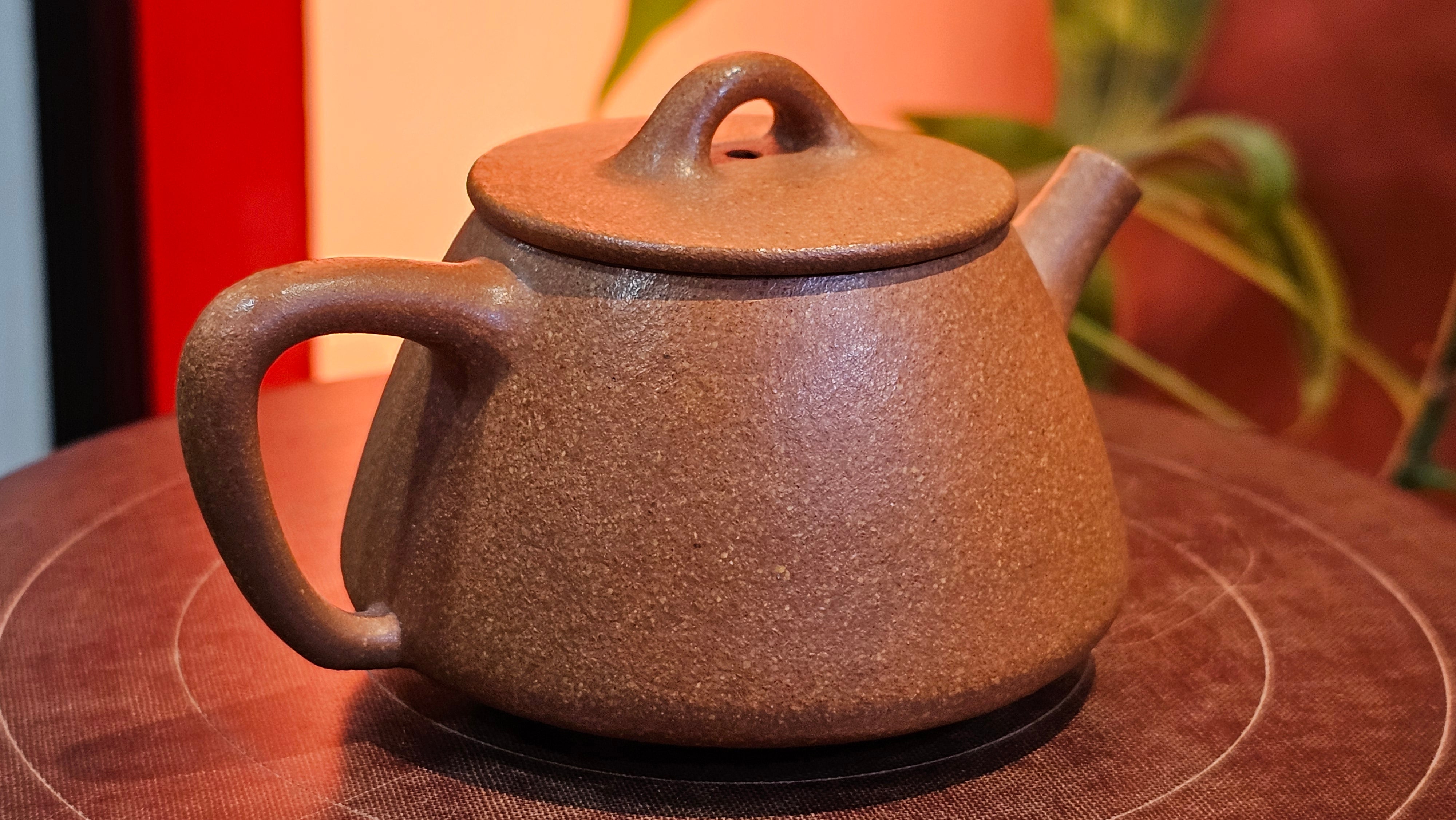 Shi Piao 石瓢 (Gao Shi Piao 高石瓢), 116.3ml, Huang Jiang Po Ni 黄降坡泥, by our Collaborative Craftsman Chen Hua Jun 陈华军 ~ Congratulations to Mr A.D.P, 2357hrs 6th May 2025, Leuven, Belgium 🇧🇪.