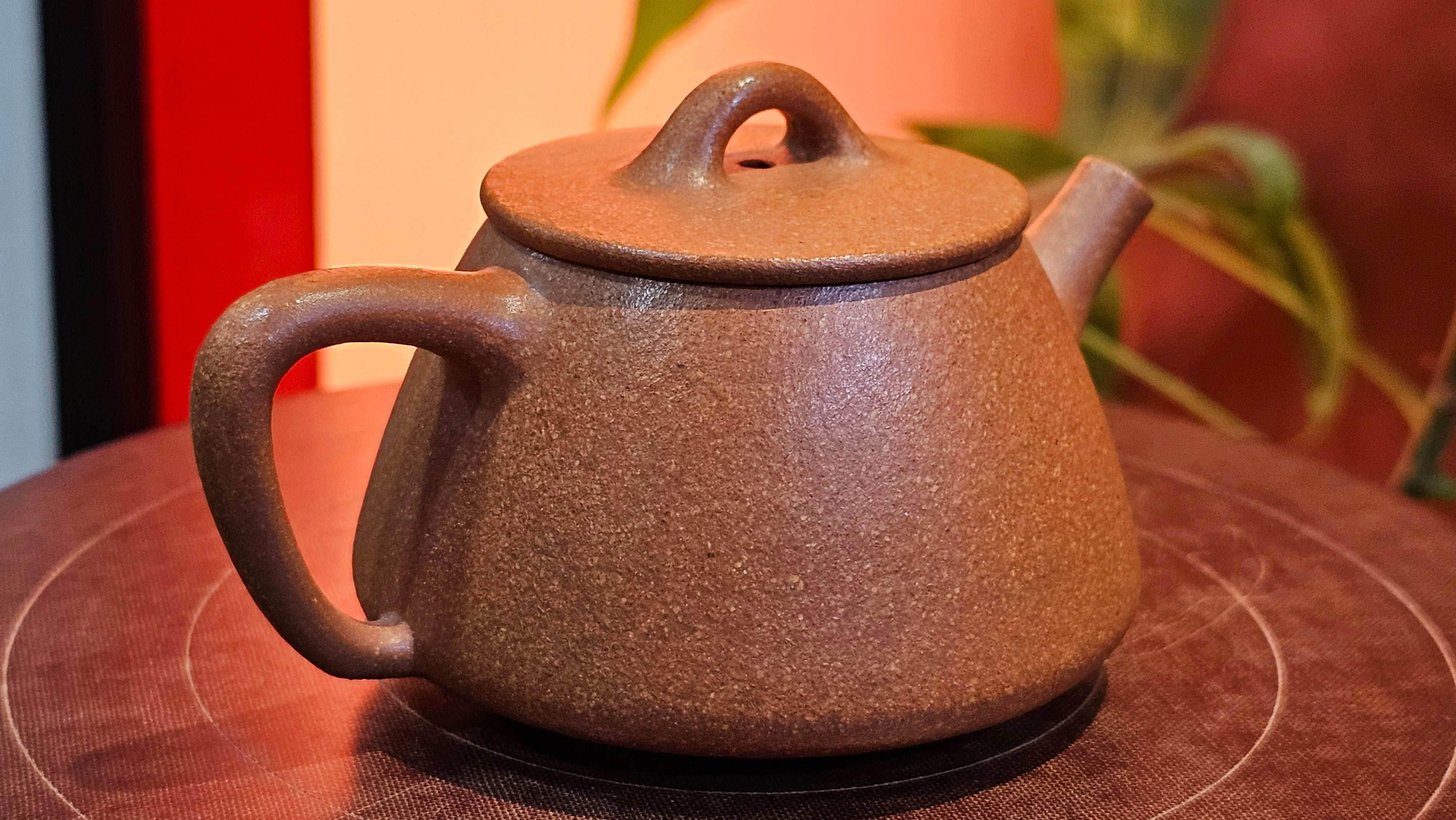 Shi Piao 石瓢 (Gao Shi Piao 高石瓢), 116.3ml, Huang Jiang Po Ni 黄降坡泥, by our Collaborative Craftsman Chen Hua Jun 陈华军 ~ Congratulations to Mr A.D.P, 2357hrs 6th May 2025, Leuven, Belgium 🇧🇪.