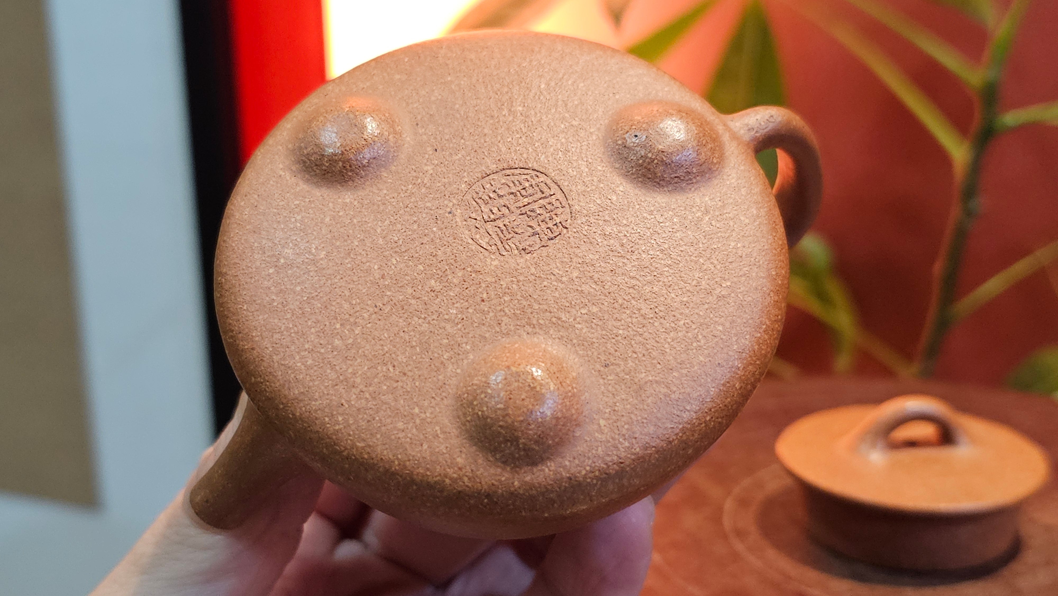 Shi Piao 石瓢 (Gao Shi Piao 高石瓢), 116.3ml, Huang Jiang Po Ni 黄降坡泥, by our Collaborative Craftsman Chen Hua Jun 陈华军 ~ Congratulations to Mr A.D.P, 2357hrs 6th May 2025, Leuven, Belgium 🇧🇪.