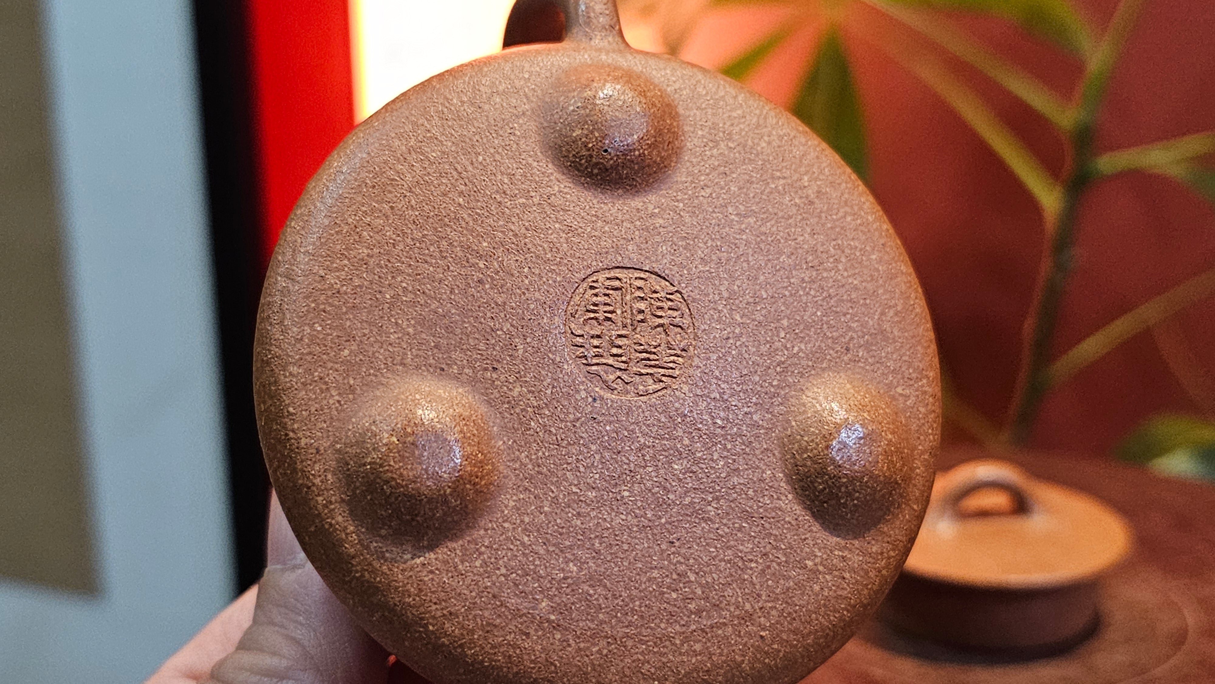 Shi Piao 石瓢 (Gao Shi Piao 高石瓢), 116.3ml, Huang Jiang Po Ni 黄降坡泥, by our Collaborative Craftsman Chen Hua Jun 陈华军 ~ Congratulations to Mr A.D.P, 2357hrs 6th May 2025, Leuven, Belgium 🇧🇪.