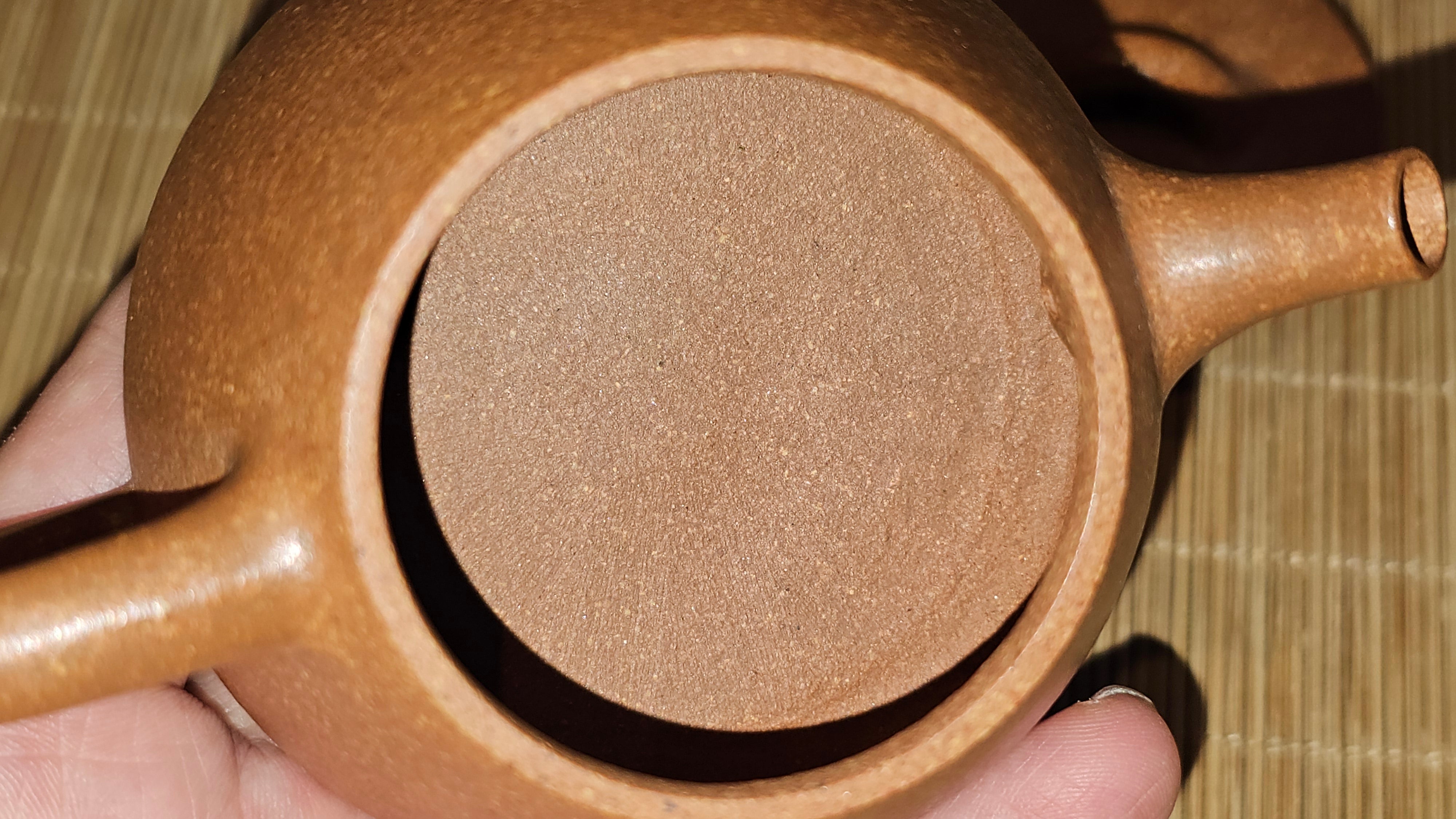 Shi Piao 石瓢 (Gao Shi Piao 高石瓢), 116.3ml, Huang Jiang Po Ni 黄降坡泥, by our Collaborative Craftsman Chen Hua Jun 陈华军 ~ Congratulations to Mr A.D.P, 2357hrs 6th May 2025, Leuven, Belgium 🇧🇪.