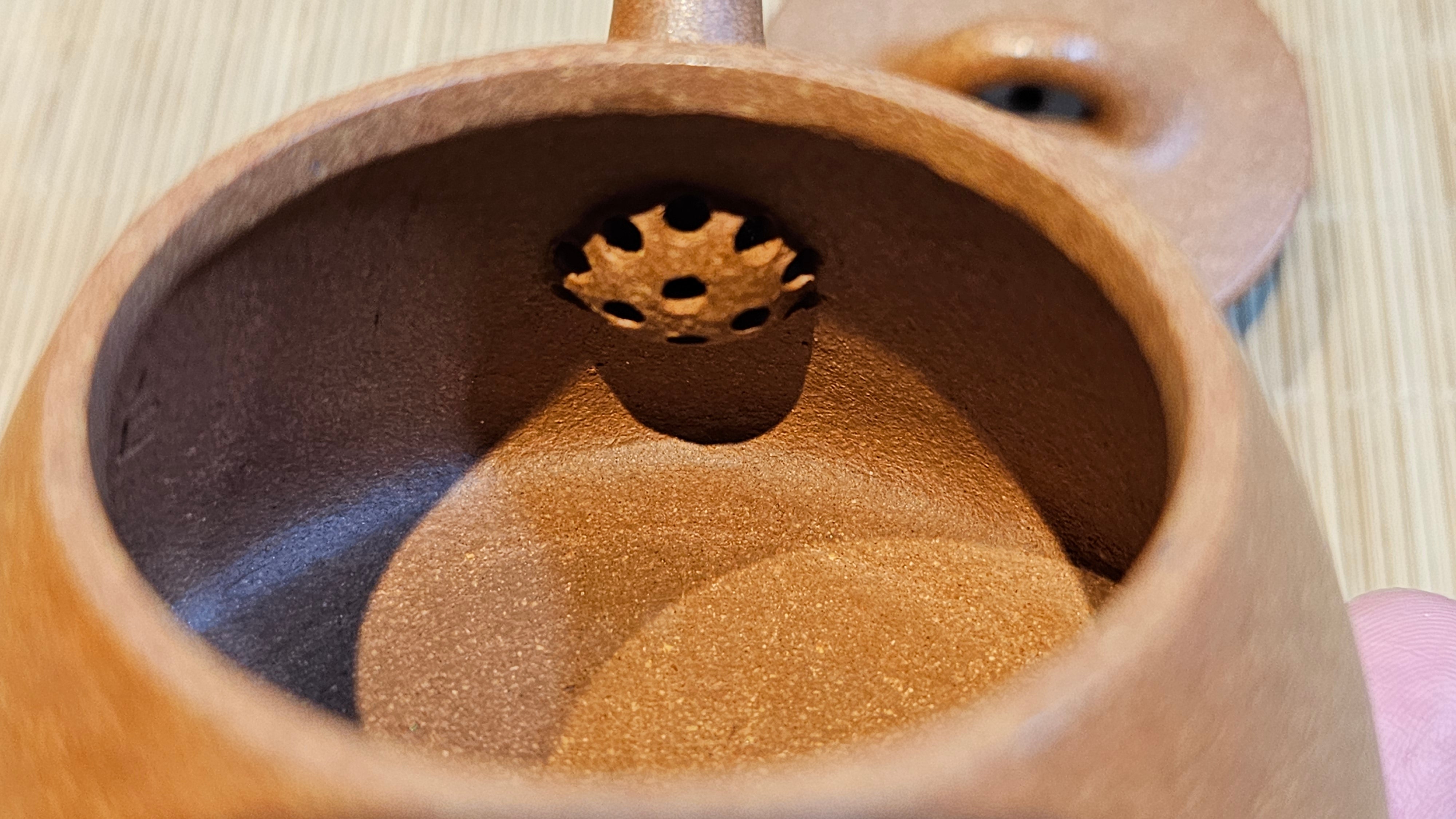 Shi Piao 石瓢 (Gao Shi Piao 高石瓢), 116.3ml, Huang Jiang Po Ni 黄降坡泥, by our Collaborative Craftsman Chen Hua Jun 陈华军 ~ Congratulations to Mr A.D.P, 2357hrs 6th May 2025, Leuven, Belgium 🇧🇪.