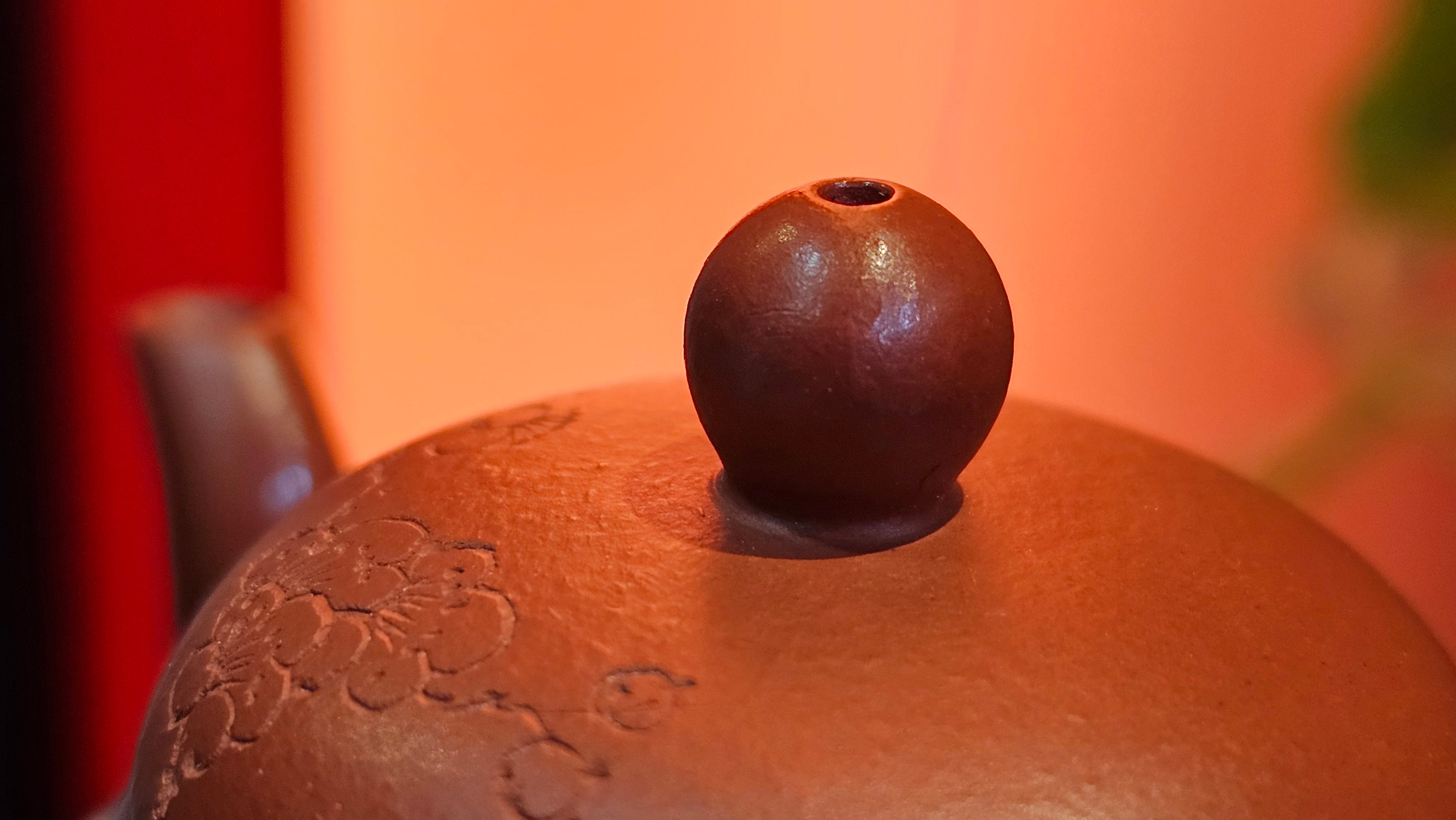 Li Xing 梨形, 171.5ml, Xiao Mei Yao Zhu Ni 小煤窑朱泥 by our Collaborative Craftsman Zhai Yi Yao 翟一耀。Plum Blossoms Engraving 梅花刻绘, 与 "暗香疏影" by Craftsman Yi De Shu 一德书。~ Congratulations to Mr E.P., 1826hrs 10th Apr, Holyoke, MA.