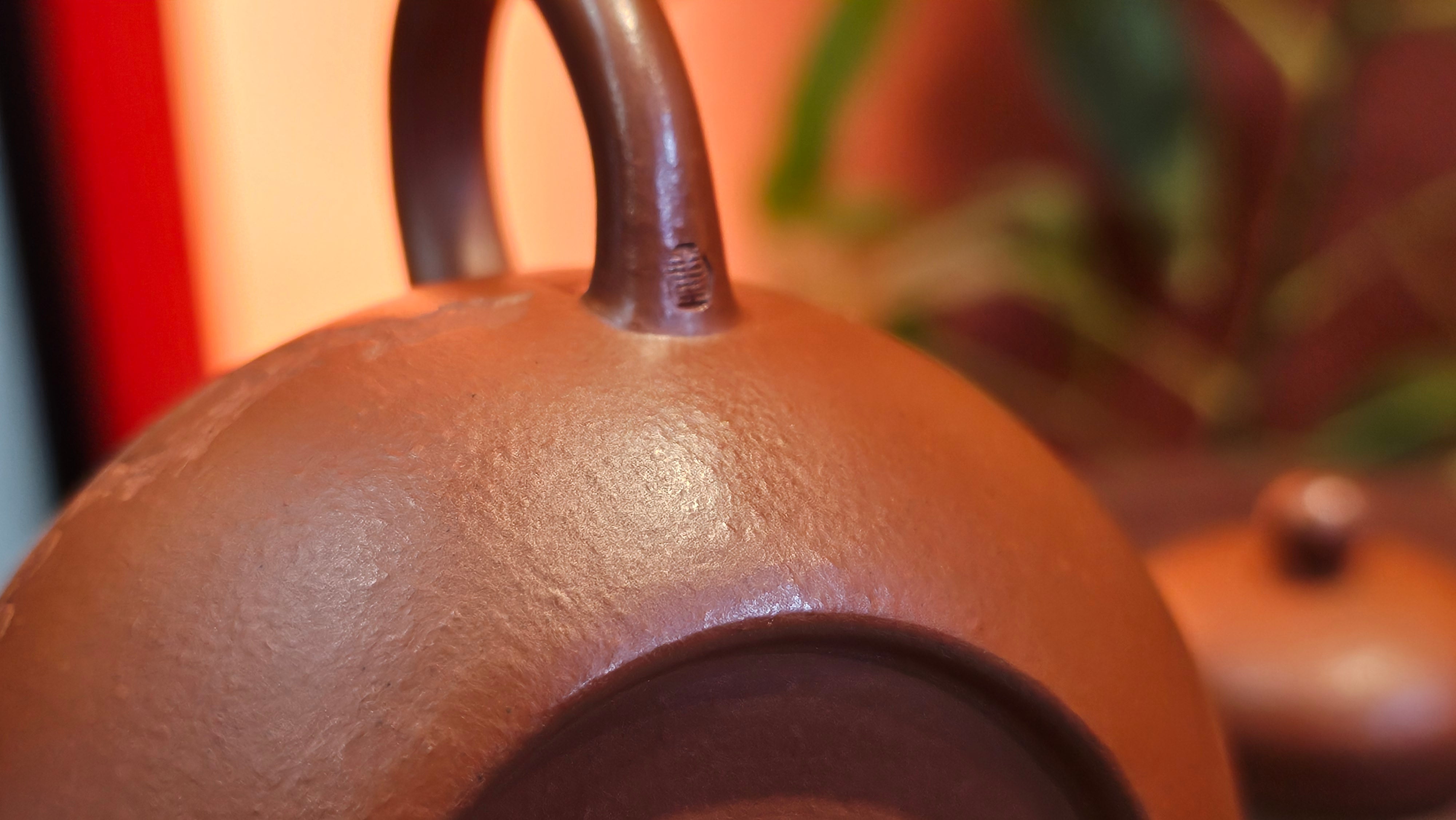 Li Xing 梨形, 171.5ml, Xiao Mei Yao Zhu Ni 小煤窑朱泥 by our Collaborative Craftsman Zhai Yi Yao 翟一耀。Plum Blossoms Engraving 梅花刻绘, 与 "暗香疏影" by Craftsman Yi De Shu 一德书。~ Congratulations to Mr E.P., 1826hrs 10th Apr, Holyoke, MA.