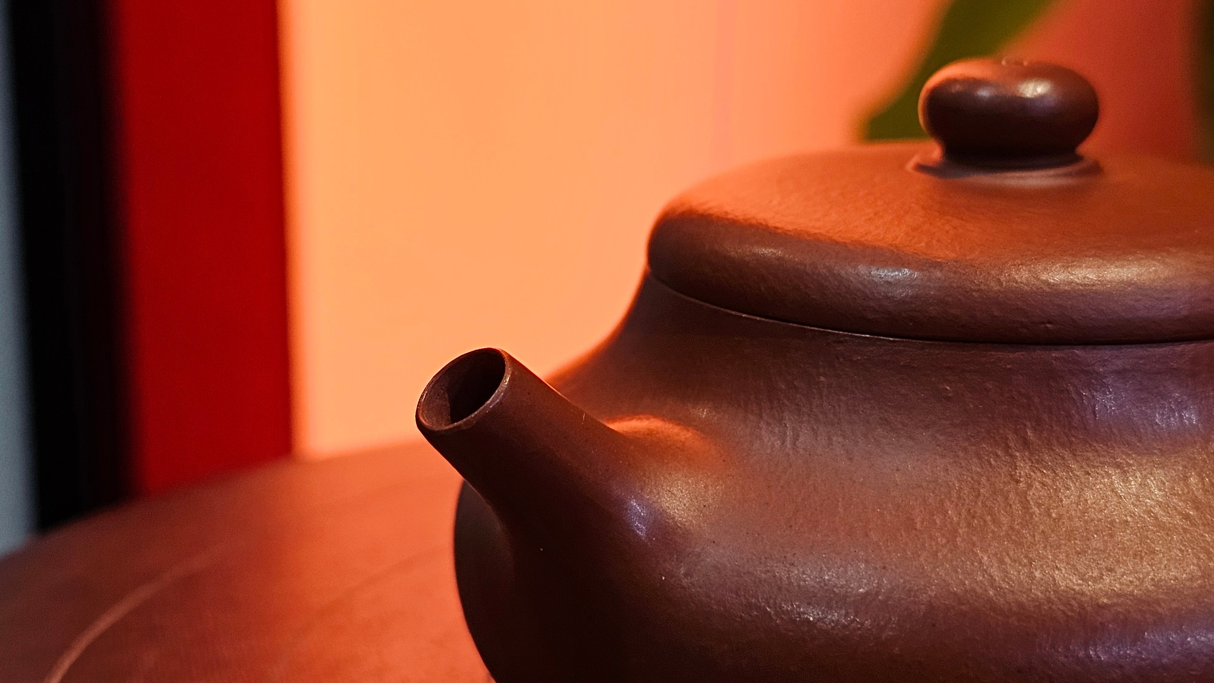 Jing Le 静乐 ~ "Quiet happiness", 99.6ml, Xiao Mei Yao Zhu Ni 小煤窑朱泥, by our Collaborative Craftsman Wang Xing 王兴 ~ Congratulations Ms C.C. 1803hrs 10th Apr, Cerritos, CA.