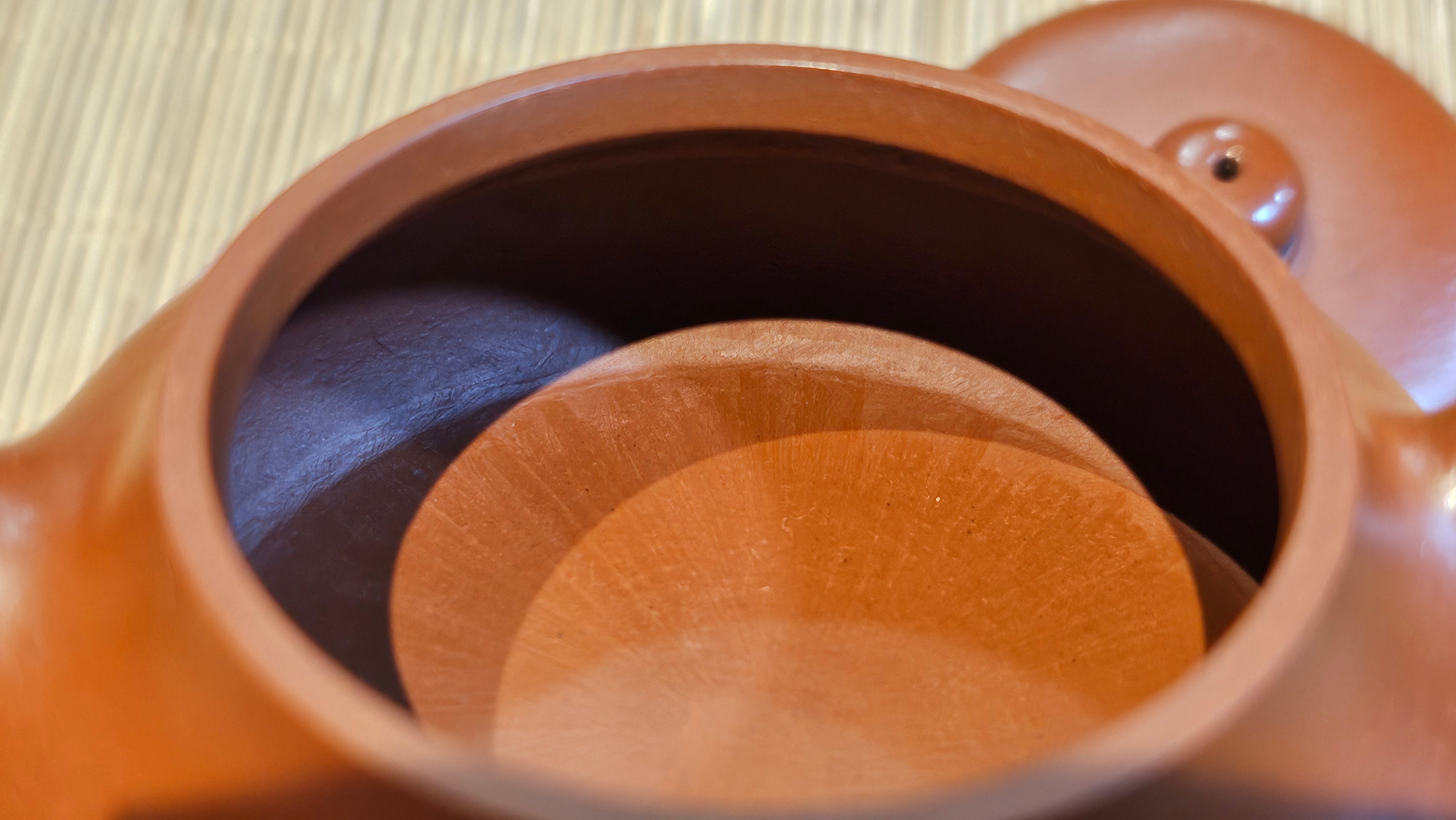 Jing Le 静乐 ~ "Quiet happiness", 99.6ml, Xiao Mei Yao Zhu Ni 小煤窑朱泥, by our Collaborative Craftsman Wang Xing 王兴 ~ Congratulations Ms C.C. 1803hrs 10th Apr, Cerritos, CA.