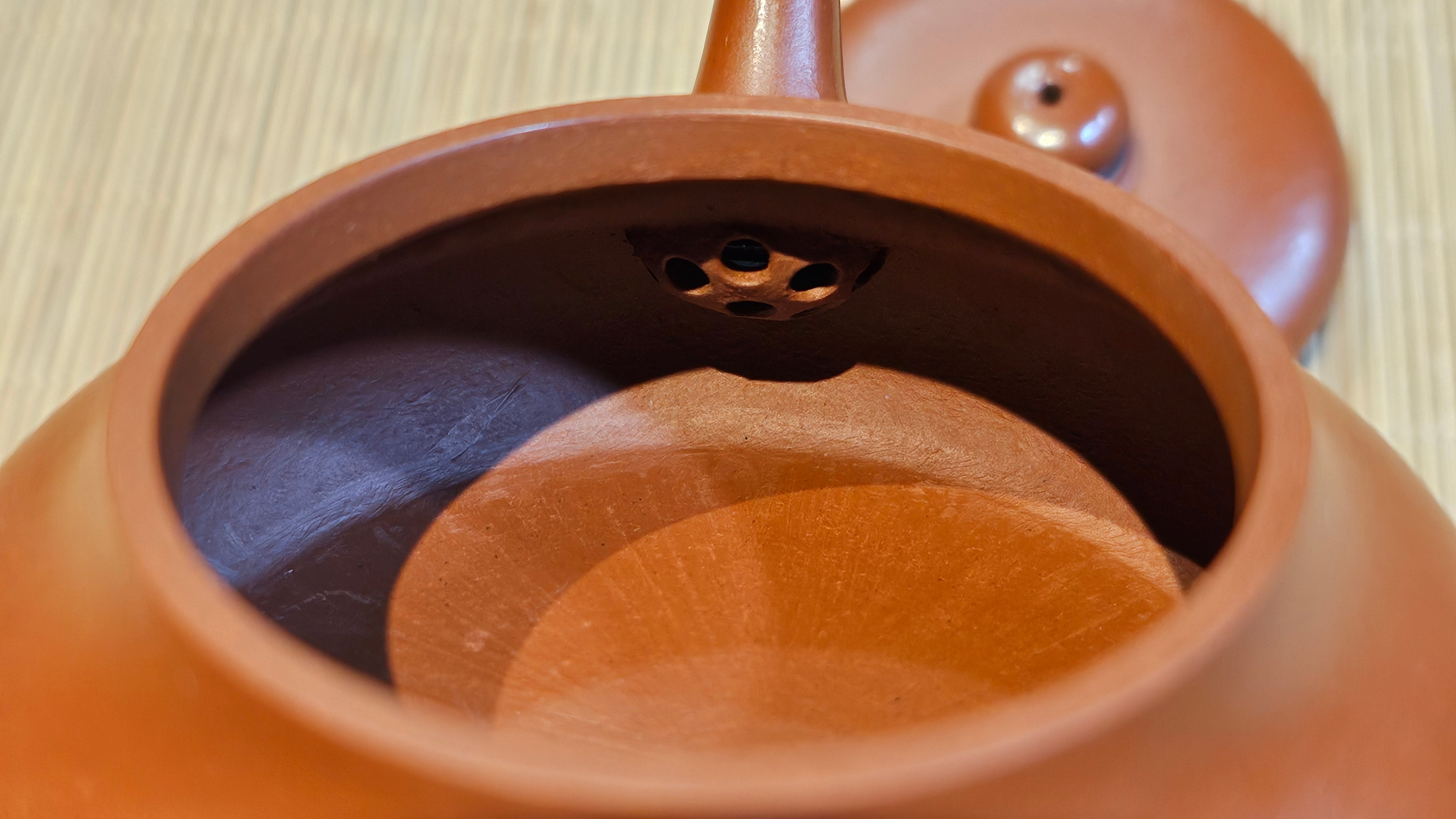 Jing Le 静乐 ~ "Quiet happiness", 99.6ml, Xiao Mei Yao Zhu Ni 小煤窑朱泥, by our Collaborative Craftsman Wang Xing 王兴 ~ Congratulations Ms C.C. 1803hrs 10th Apr, Cerritos, CA.