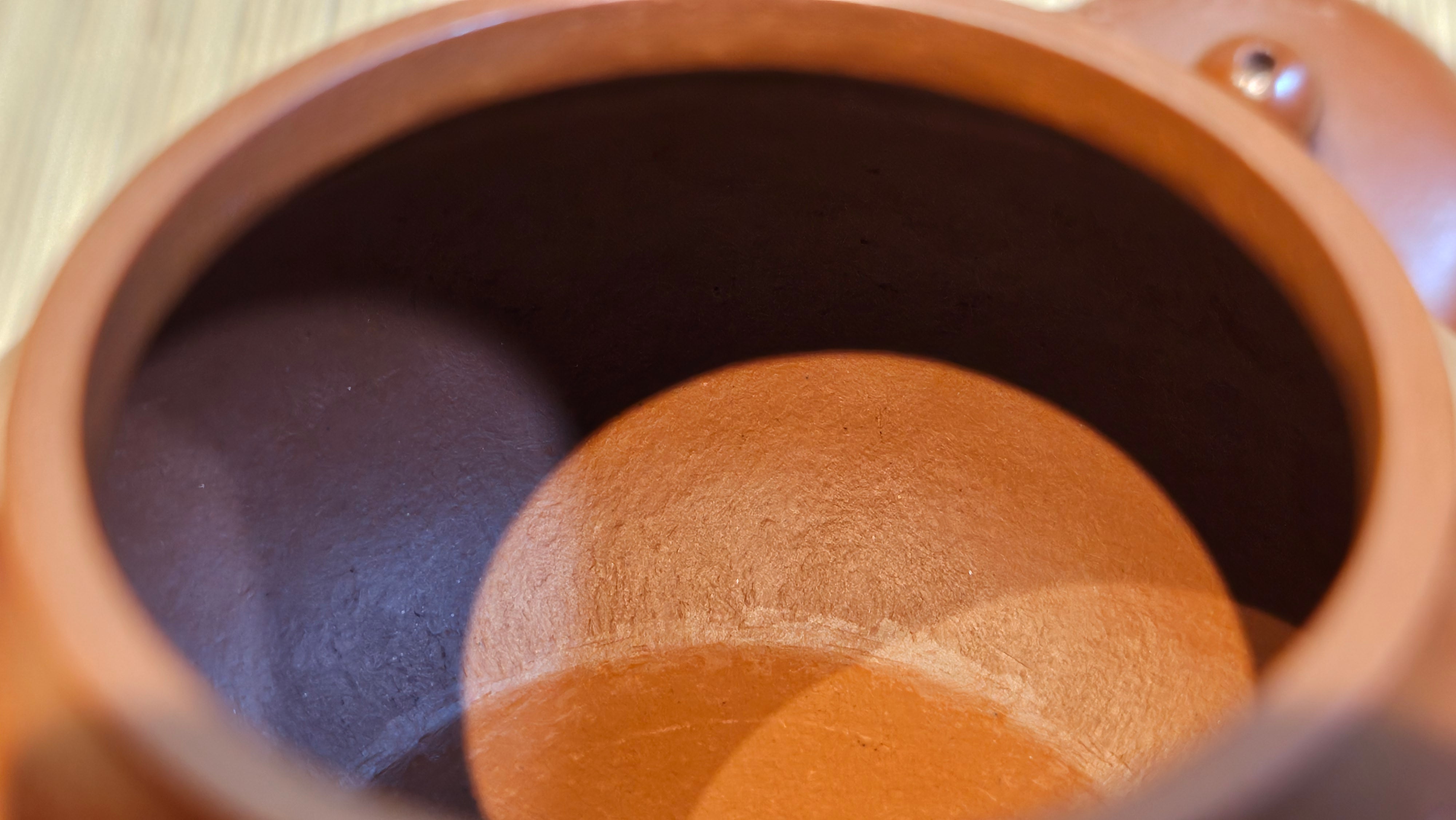 Li Xing 梨形, 171.5ml, Xiao Mei Yao Zhu Ni 小煤窑朱泥 by our Collaborative Craftsman Zhai Yi Yao 翟一耀。Plum Blossoms Engraving 梅花刻绘, 与 "暗香疏影" by Craftsman Yi De Shu 一德书。~ Congratulations to Mr E.P., 1826hrs 10th Apr, Holyoke, MA.