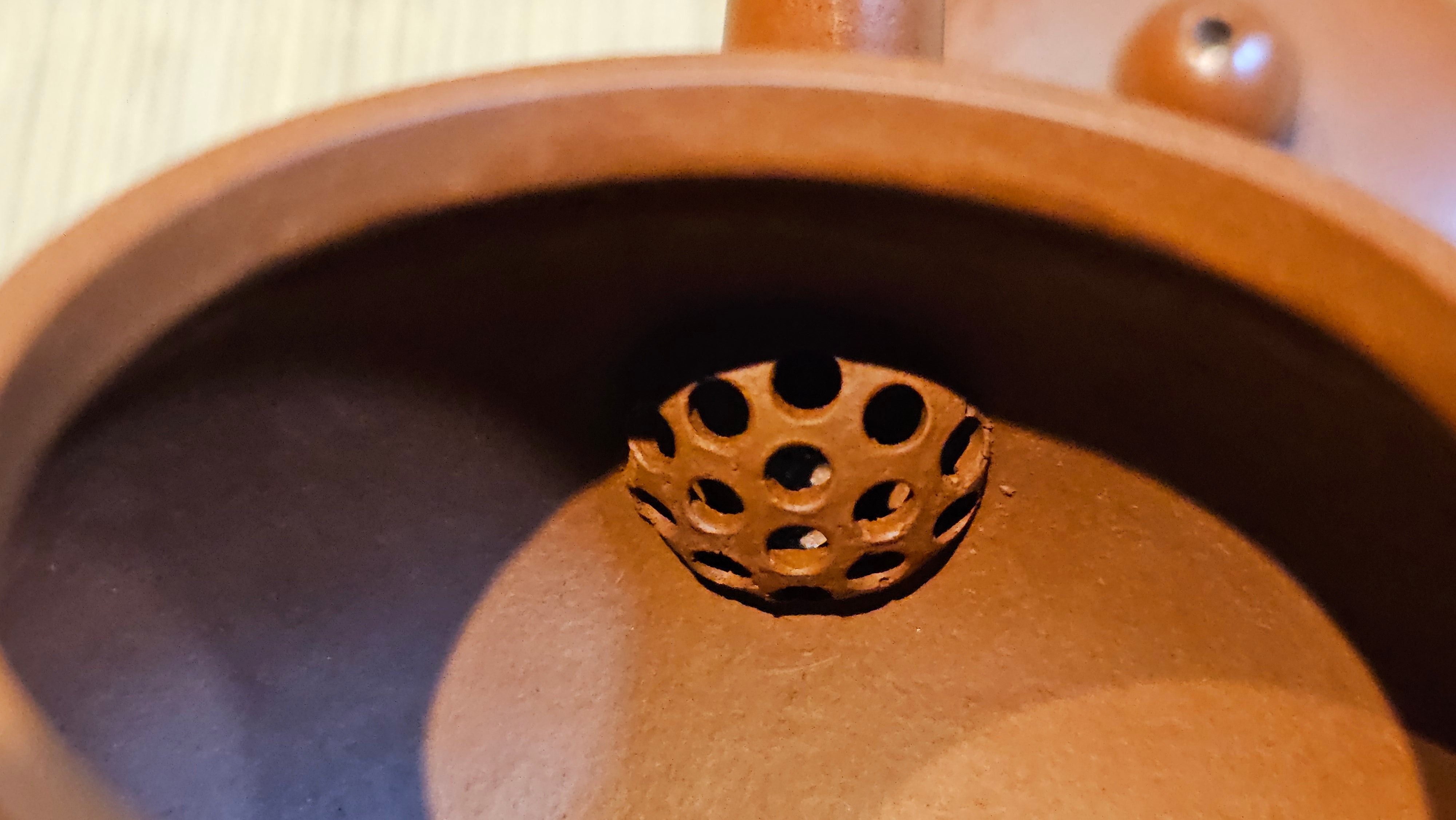 Li Xing 梨形, 171.5ml, Xiao Mei Yao Zhu Ni 小煤窑朱泥 by our Collaborative Craftsman Zhai Yi Yao 翟一耀。Plum Blossoms Engraving 梅花刻绘, 与 "暗香疏影" by Craftsman Yi De Shu 一德书。~ Congratulations to Mr E.P., 1826hrs 10th Apr, Holyoke, MA.