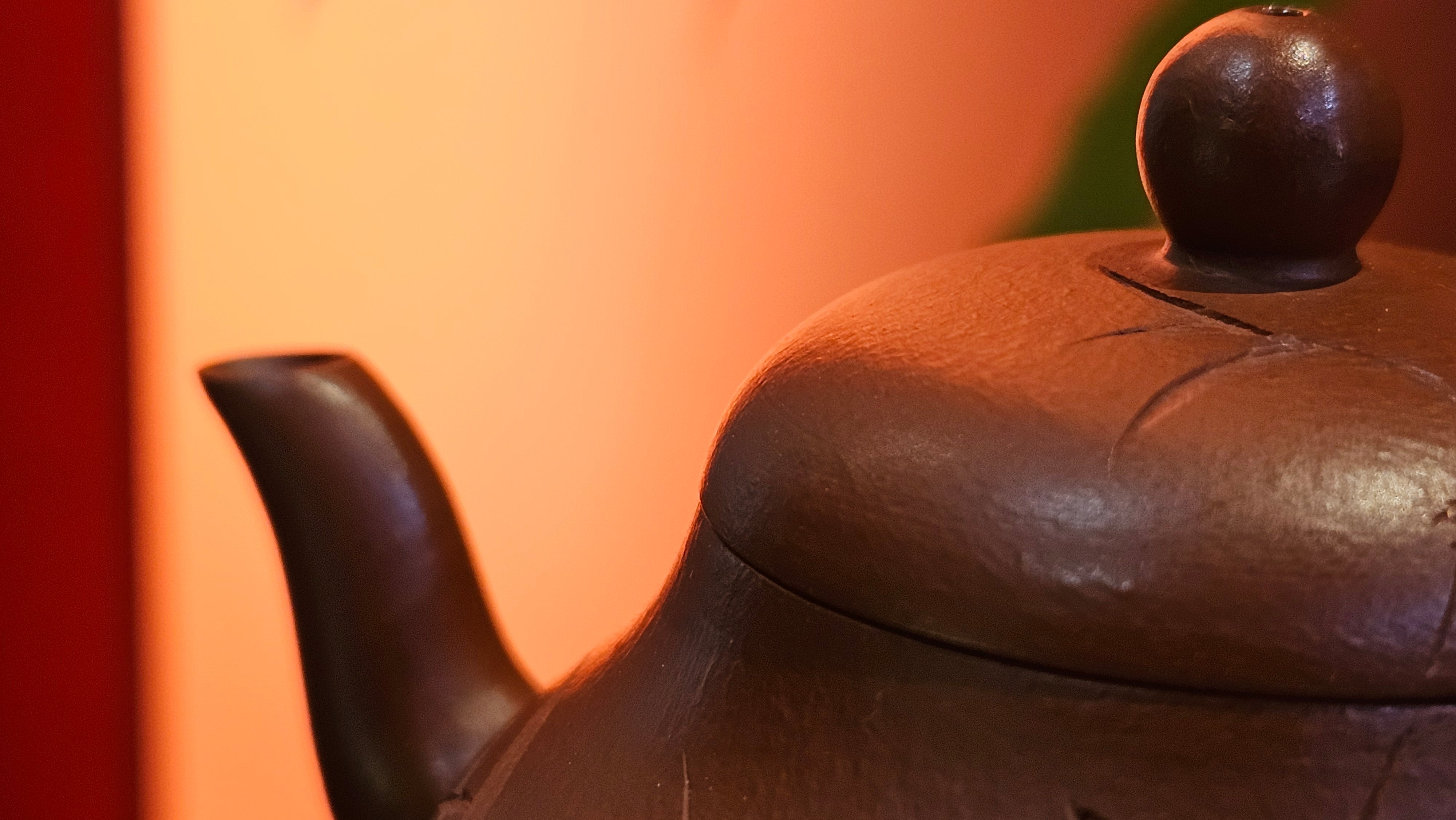 Li Xing 梨形, 166.5ml, Xiao Mei Yao Zhu Ni 小煤窑朱泥 by our Collaborative Craftsman Zhai Yi Yao 翟一耀。"竹韵茶香", 竹刻绘, Engraving of Bamboos and Calligraphy, by Craftsman Yi De Shu 一德书 ~ Congratulations to Mr R.V., 1054hrs 12th Apr, Garden Grove, CA.