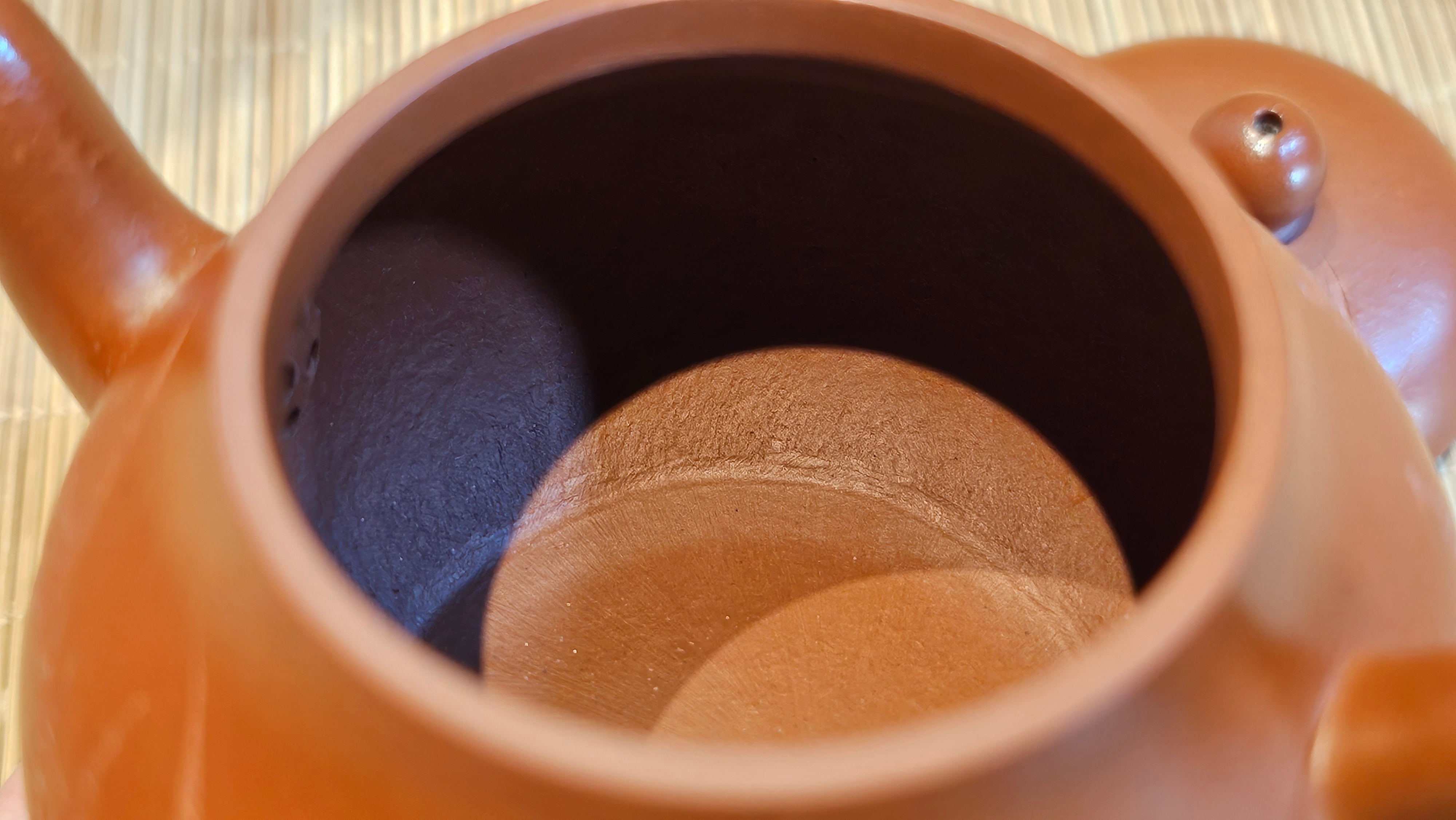 Li Xing 梨形, 166.5ml, Xiao Mei Yao Zhu Ni 小煤窑朱泥 by our Collaborative Craftsman Zhai Yi Yao 翟一耀。"竹韵茶香", 竹刻绘, Engraving of Bamboos and Calligraphy, by Craftsman Yi De Shu 一德书 ~ Congratulations to Mr R.V., 1054hrs 12th Apr, Garden Grove, CA.