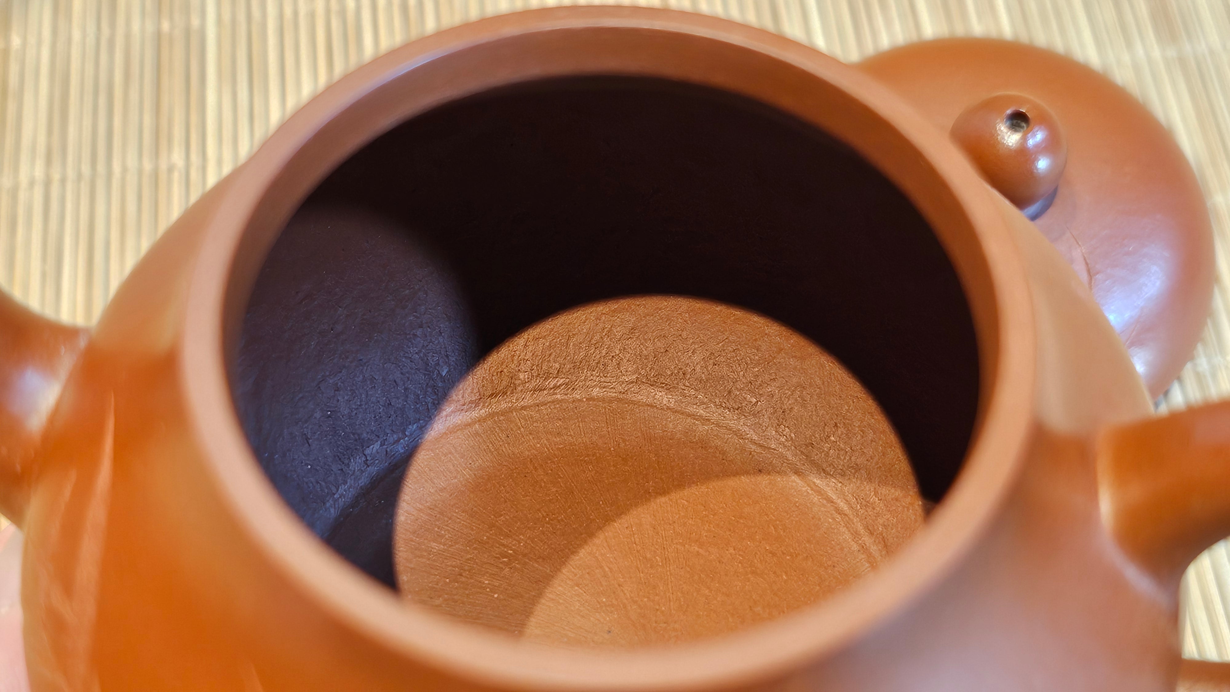 Li Xing 梨形, 166.5ml, Xiao Mei Yao Zhu Ni 小煤窑朱泥 by our Collaborative Craftsman Zhai Yi Yao 翟一耀。"竹韵茶香", 竹刻绘, Engraving of Bamboos and Calligraphy, by Craftsman Yi De Shu 一德书 ~ Congratulations to Mr R.V., 1054hrs 12th Apr, Garden Grove, CA.