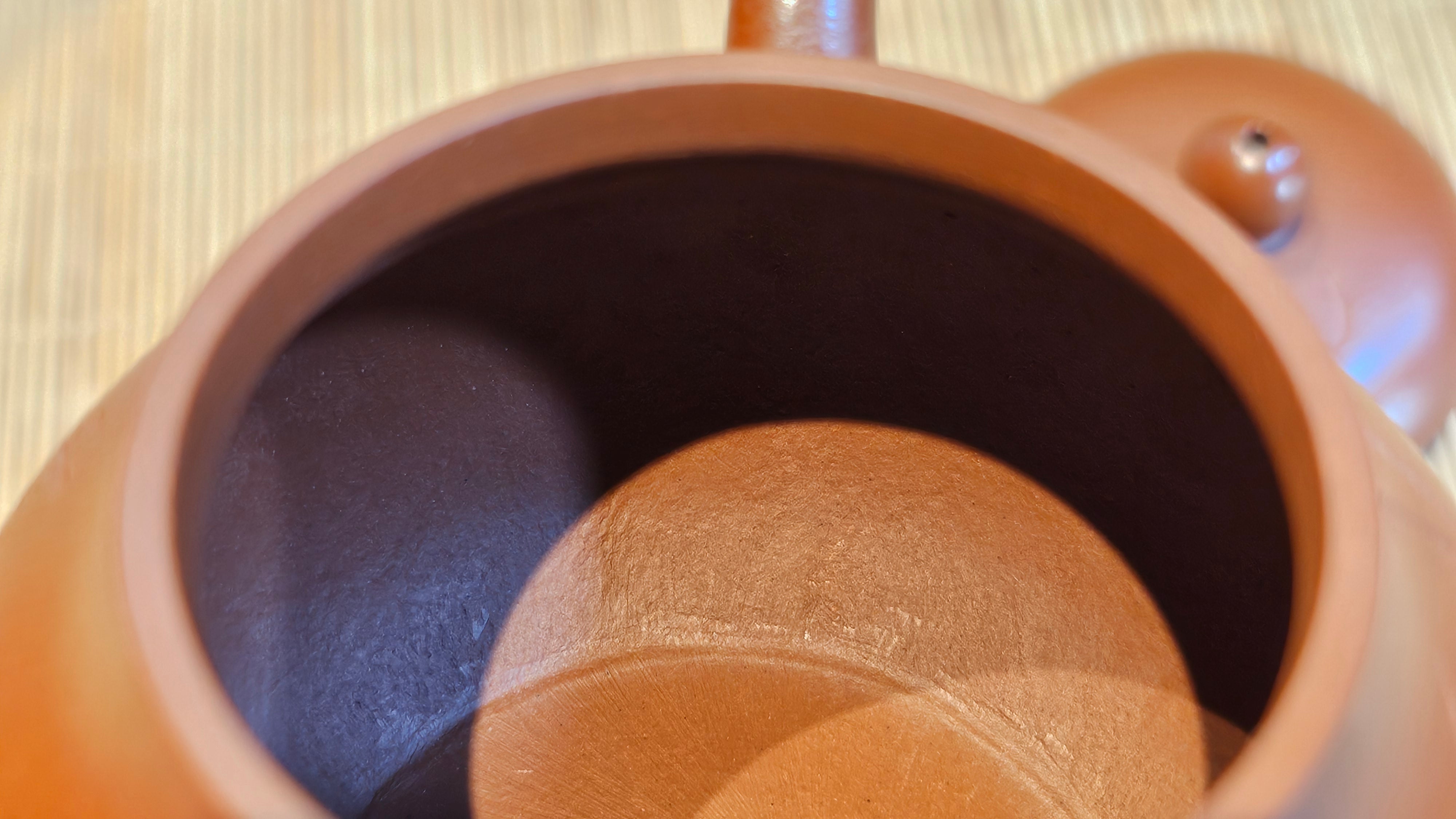 Li Xing 梨形, 166.5ml, Xiao Mei Yao Zhu Ni 小煤窑朱泥 by our Collaborative Craftsman Zhai Yi Yao 翟一耀。"竹韵茶香", 竹刻绘, Engraving of Bamboos and Calligraphy, by Craftsman Yi De Shu 一德书 ~ Congratulations to Mr R.V., 1054hrs 12th Apr, Garden Grove, CA.