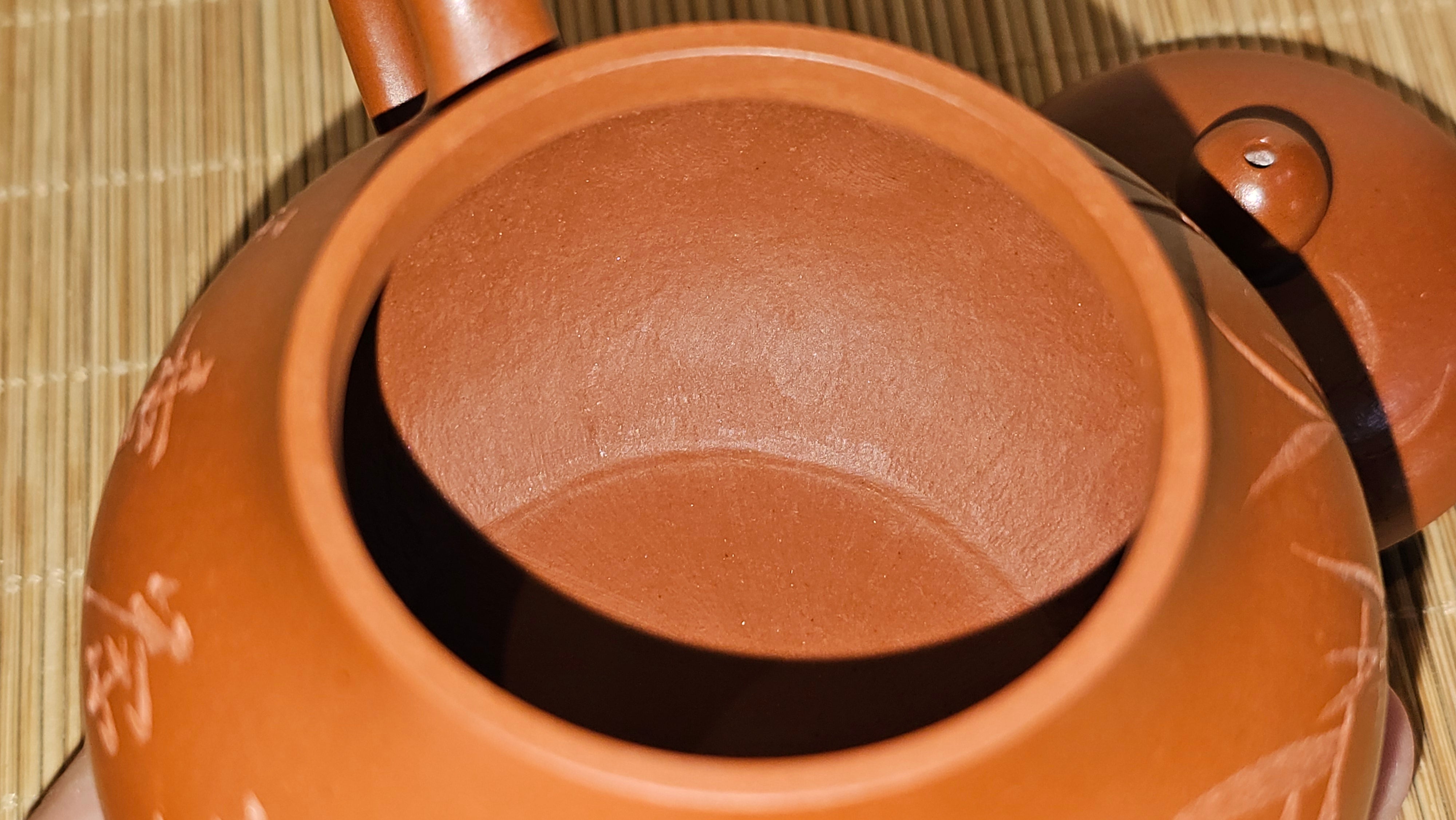 Li Xing 梨形, 166.5ml, Xiao Mei Yao Zhu Ni 小煤窑朱泥 by our Collaborative Craftsman Zhai Yi Yao 翟一耀。"竹韵茶香", 竹刻绘, Engraving of Bamboos and Calligraphy, by Craftsman Yi De Shu 一德书 ~ Congratulations to Mr R.V., 1054hrs 12th Apr, Garden Grove, CA.