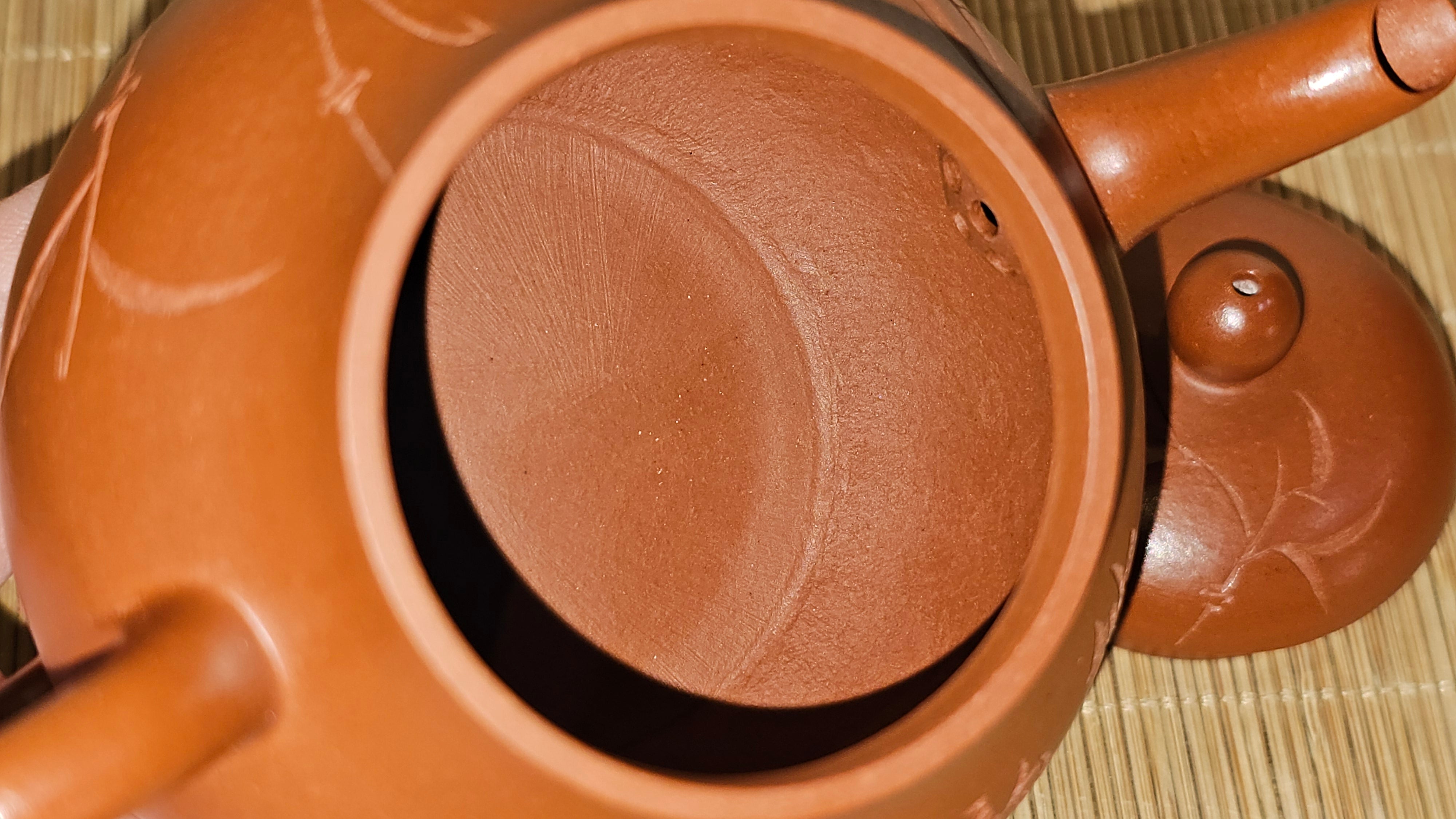 Li Xing 梨形, 166.5ml, Xiao Mei Yao Zhu Ni 小煤窑朱泥 by our Collaborative Craftsman Zhai Yi Yao 翟一耀。"竹韵茶香", 竹刻绘, Engraving of Bamboos and Calligraphy, by Craftsman Yi De Shu 一德书 ~ Congratulations to Mr R.V., 1054hrs 12th Apr, Garden Grove, CA.