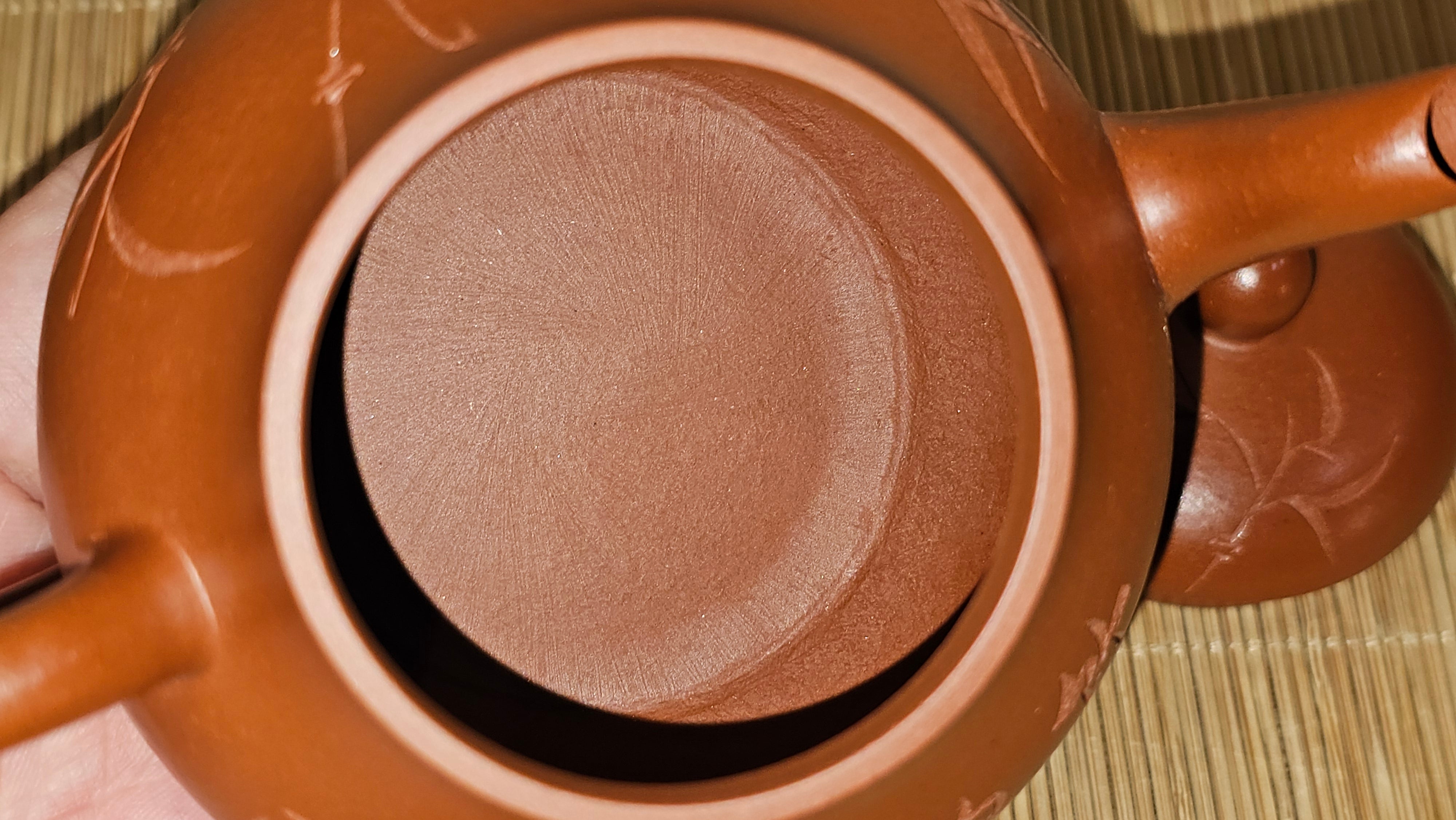 Li Xing 梨形, 166.5ml, Xiao Mei Yao Zhu Ni 小煤窑朱泥 by our Collaborative Craftsman Zhai Yi Yao 翟一耀。"竹韵茶香", 竹刻绘, Engraving of Bamboos and Calligraphy, by Craftsman Yi De Shu 一德书 ~ Congratulations to Mr R.V., 1054hrs 12th Apr, Garden Grove, CA.