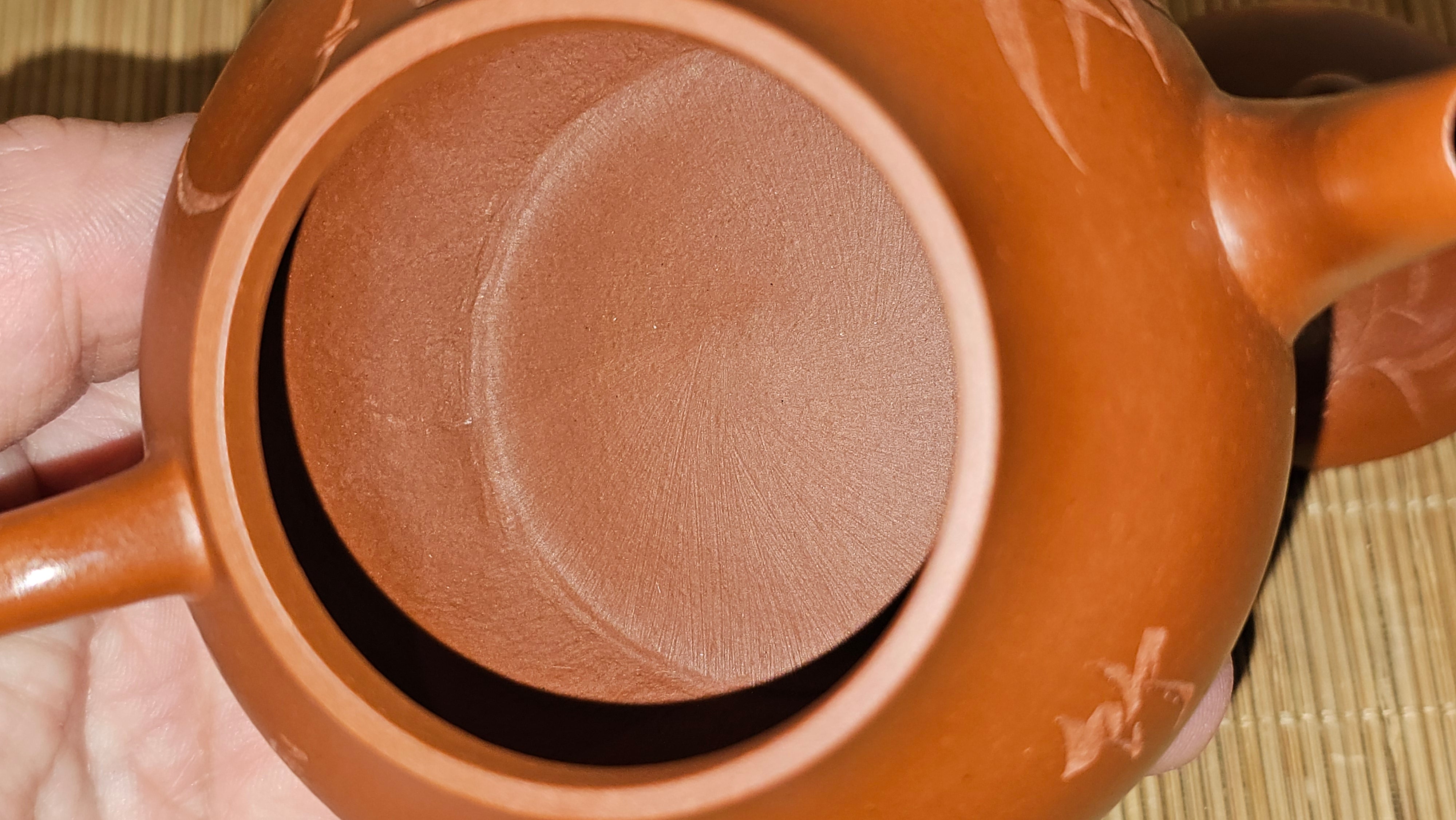 Li Xing 梨形, 166.5ml, Xiao Mei Yao Zhu Ni 小煤窑朱泥 by our Collaborative Craftsman Zhai Yi Yao 翟一耀。"竹韵茶香", 竹刻绘, Engraving of Bamboos and Calligraphy, by Craftsman Yi De Shu 一德书 ~ Congratulations to Mr R.V., 1054hrs 12th Apr, Garden Grove, CA.