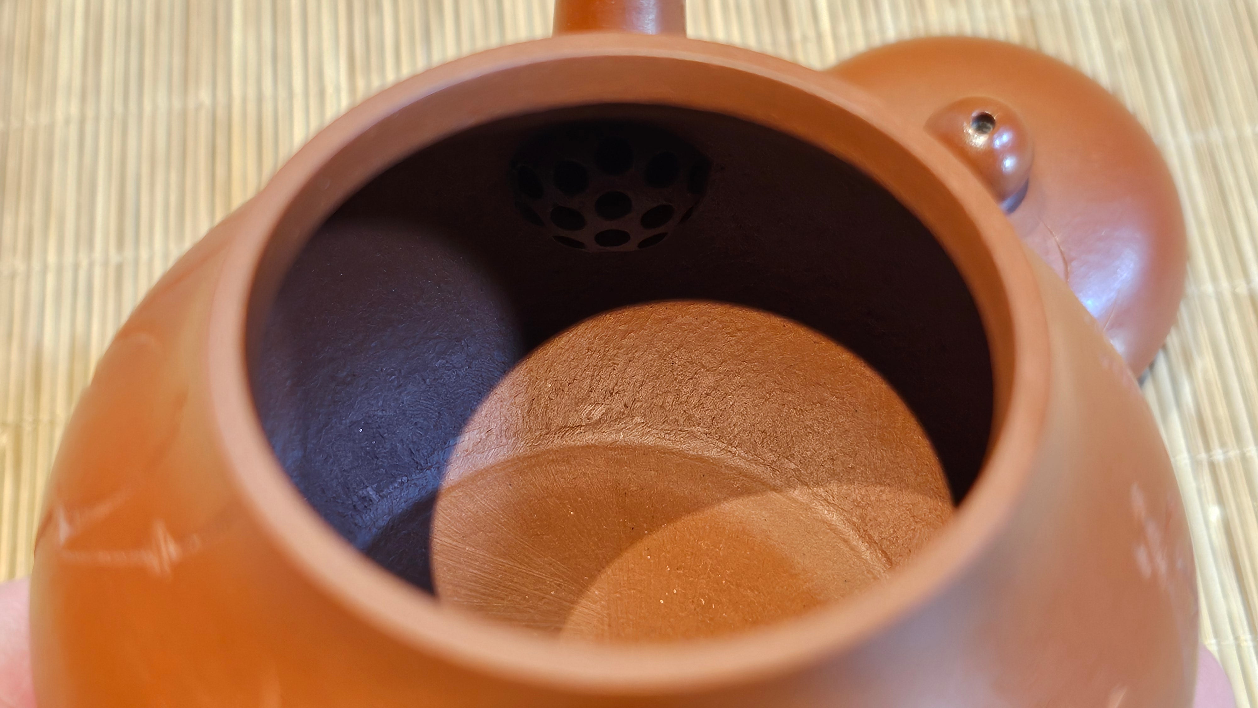 Li Xing 梨形, 166.5ml, Xiao Mei Yao Zhu Ni 小煤窑朱泥 by our Collaborative Craftsman Zhai Yi Yao 翟一耀。"竹韵茶香", 竹刻绘, Engraving of Bamboos and Calligraphy, by Craftsman Yi De Shu 一德书 ~ Congratulations to Mr R.V., 1054hrs 12th Apr, Garden Grove, CA.