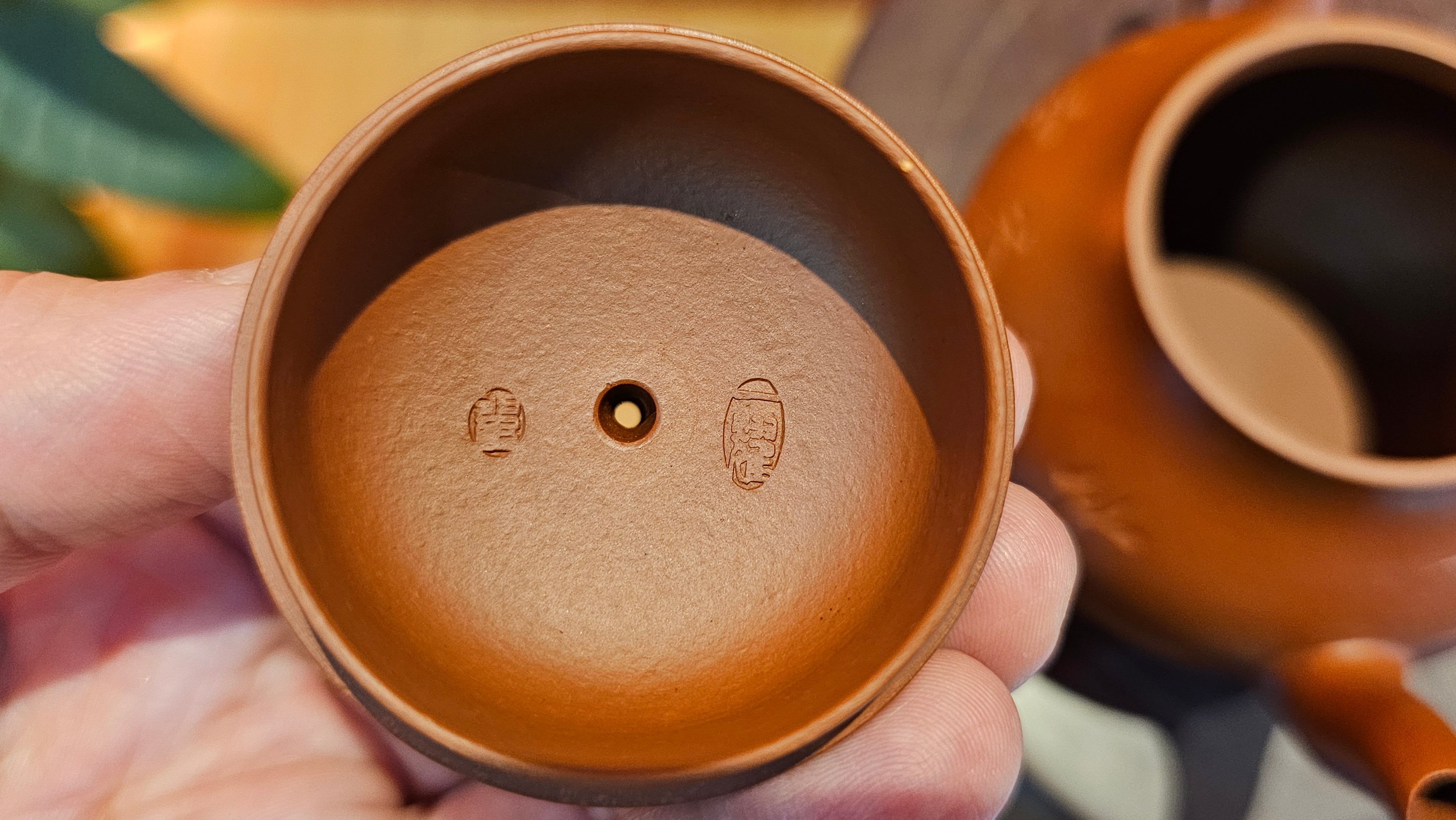 Li Xing 梨形, 166.5ml, Xiao Mei Yao Zhu Ni 小煤窑朱泥 by our Collaborative Craftsman Zhai Yi Yao 翟一耀。"竹韵茶香", 竹刻绘, Engraving of Bamboos and Calligraphy, by Craftsman Yi De Shu 一德书 ~ Congratulations to Mr R.V., 1054hrs 12th Apr, Garden Grove, CA.