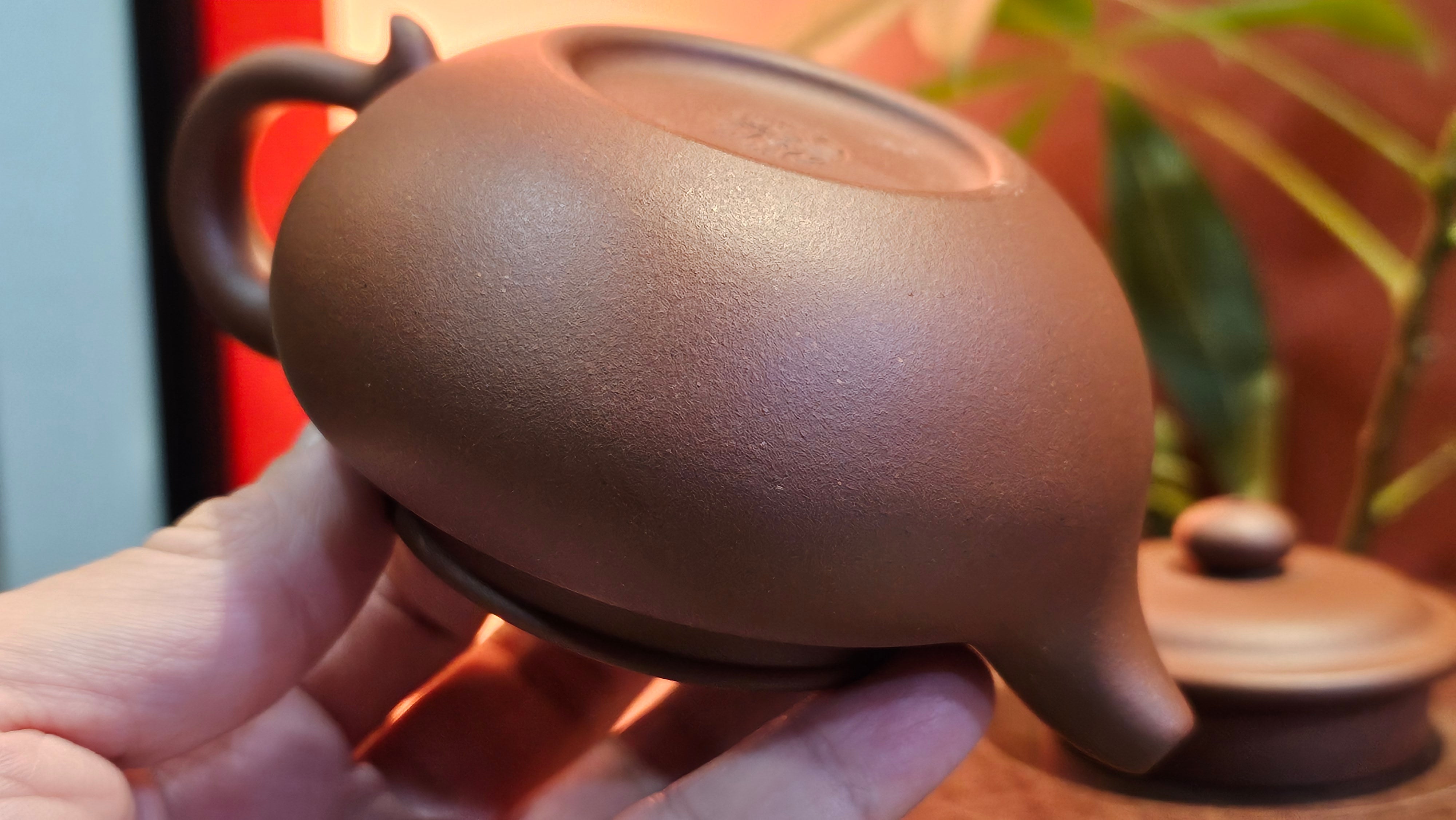 Fang Gu 仿古, 210.3ml, Di Cao Qing Zi Ni 底槽青紫泥, by our Collaborative Craftsman Chen Fa Chu 陈法初 ~ Congratulations to Mr T.B., 2112hrs, Los Angeles, CA.