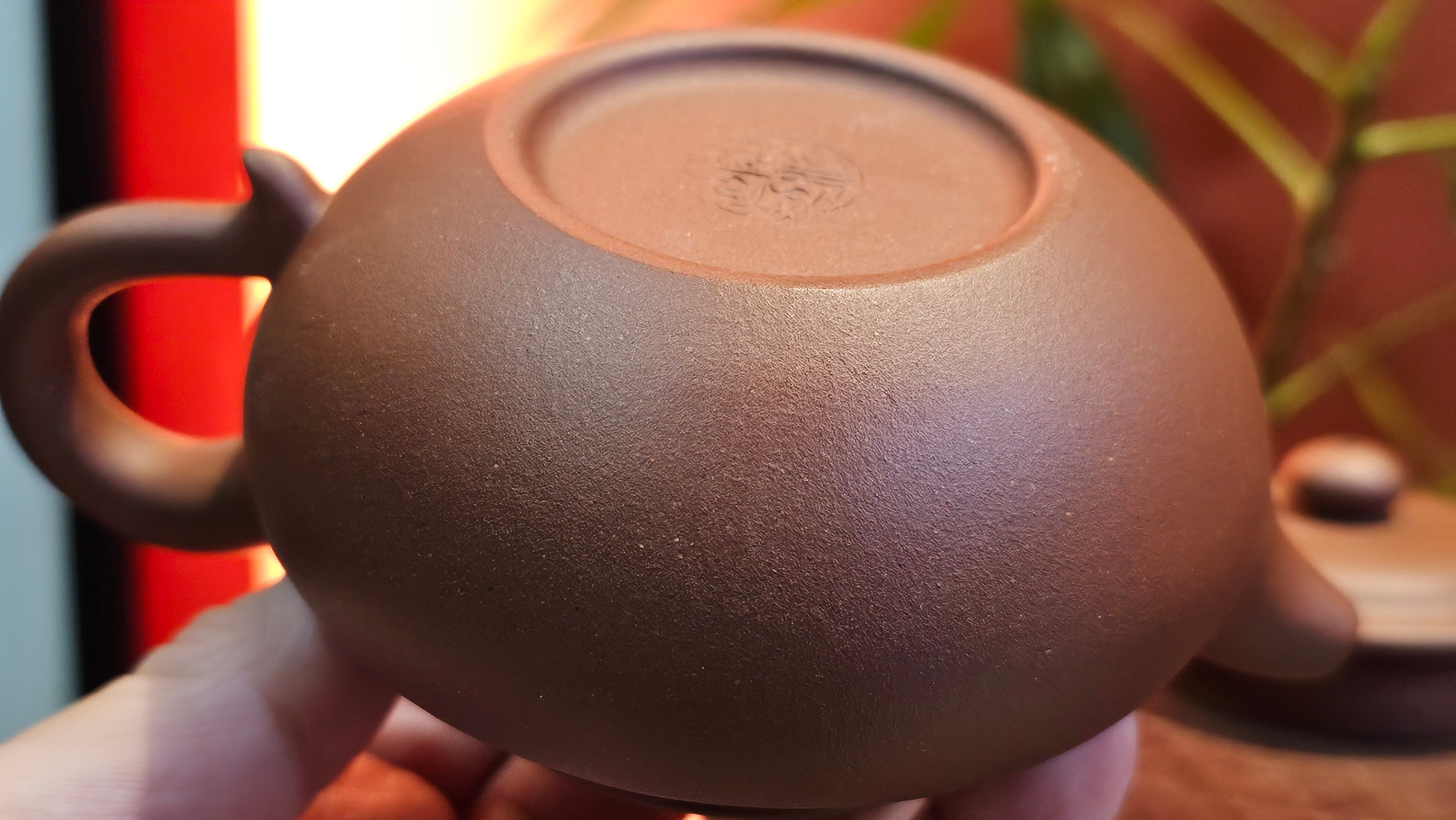 Fang Gu 仿古, 210.3ml, Di Cao Qing Zi Ni 底槽青紫泥, by our Collaborative Craftsman Chen Fa Chu 陈法初 ~ Congratulations to Mr T.B., 2112hrs, Los Angeles, CA.