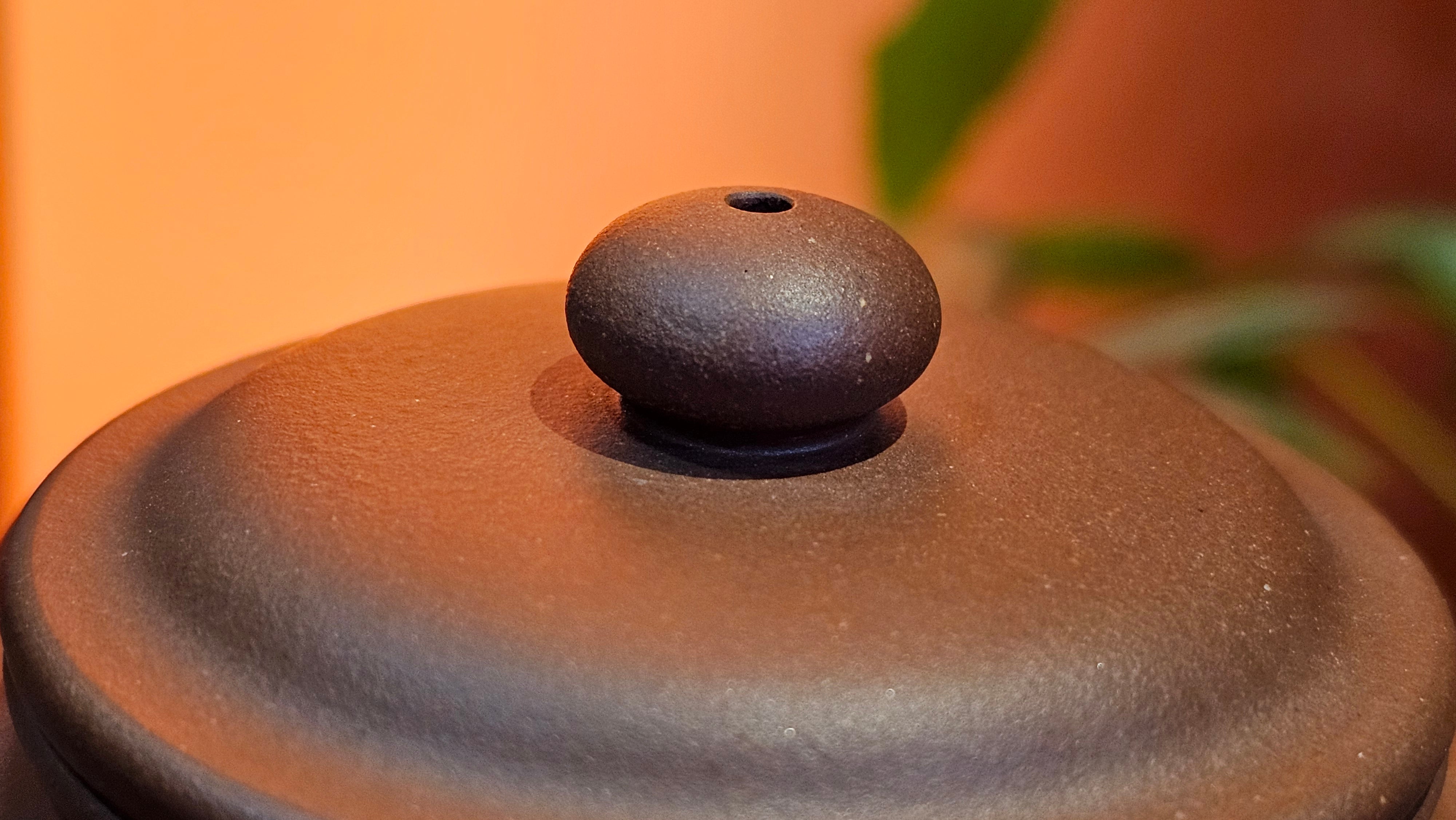 Fang Gu 仿古, 210.3ml, Di Cao Qing Zi Ni 底槽青紫泥, by our Collaborative Craftsman Chen Fa Chu 陈法初 ~ Congratulations to Mr T.B., 2112hrs, Los Angeles, CA.