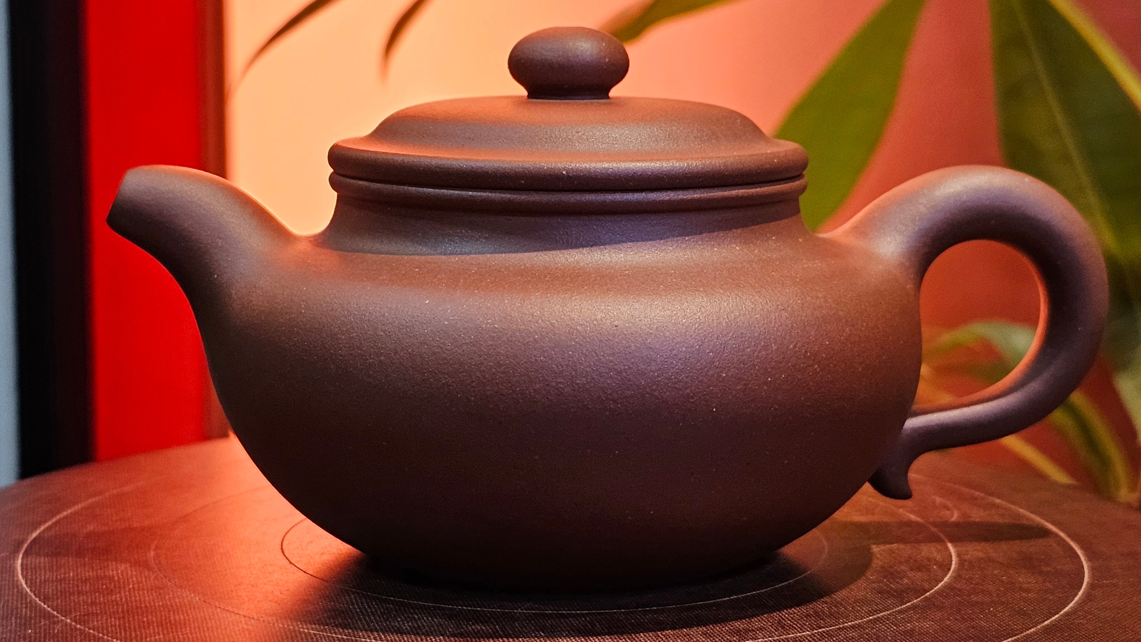 Fang Gu 仿古, 210.3ml, Di Cao Qing Zi Ni 底槽青紫泥, by our Collaborative Craftsman Chen Fa Chu 陈法初 ~ Congratulations to Mr T.B., 2112hrs, Los Angeles, CA.