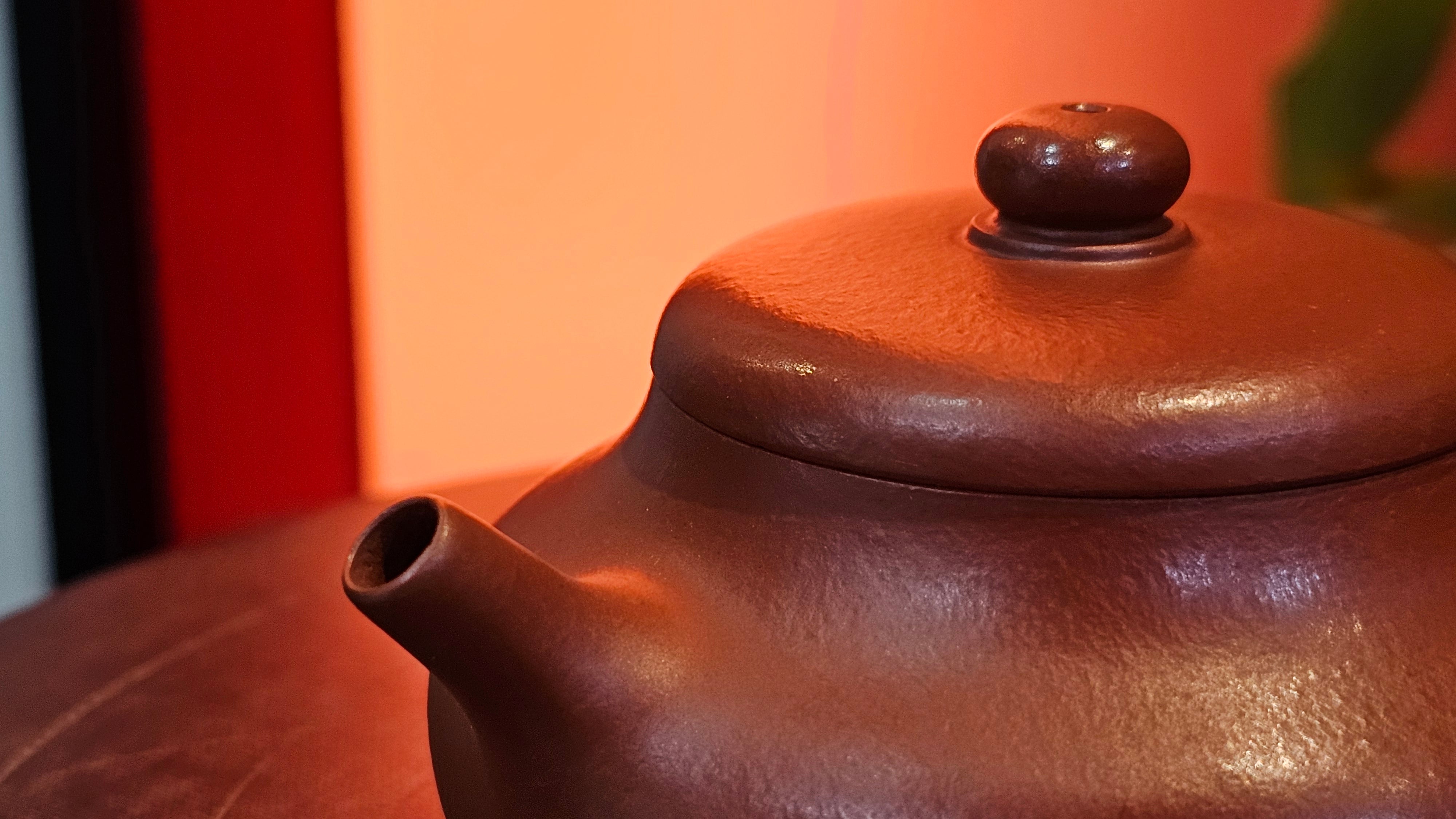 Jing Le 静乐 ~ "Quiet happiness", 102.6ml, Xiao Mei Yao Zhu Ni 小煤窑朱泥, by our Collaborative Craftsman Wang Xing 王兴 ~ Congratulations to Mr K.D., 0048hrs 14th Apr, San Jose, CA.