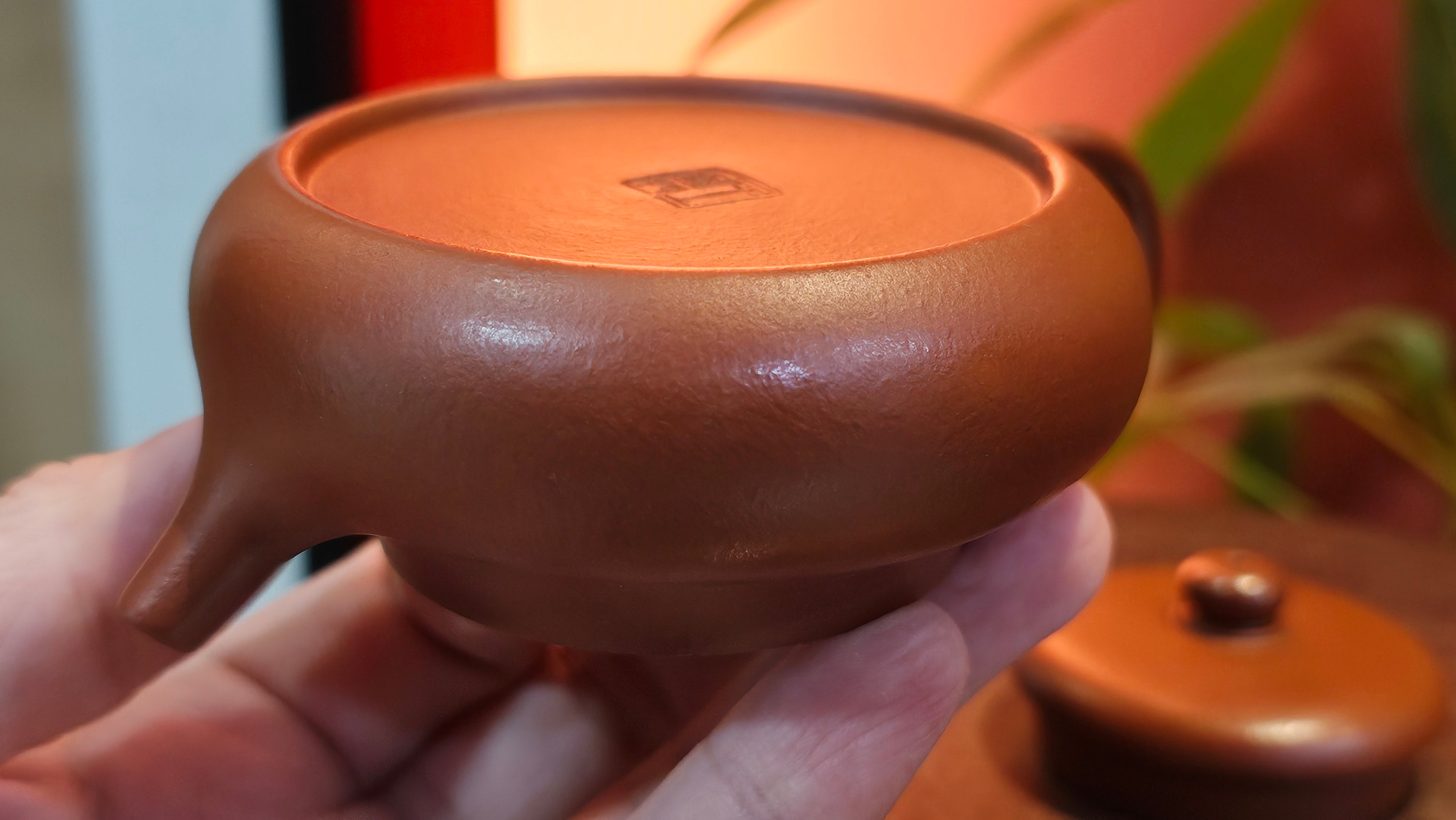 Jing Le 静乐 ~ "Quiet happiness", 102.6ml, Xiao Mei Yao Zhu Ni 小煤窑朱泥, by our Collaborative Craftsman Wang Xing 王兴 ~ Congratulations to Mr K.D., 0048hrs 14th Apr, San Jose, CA.