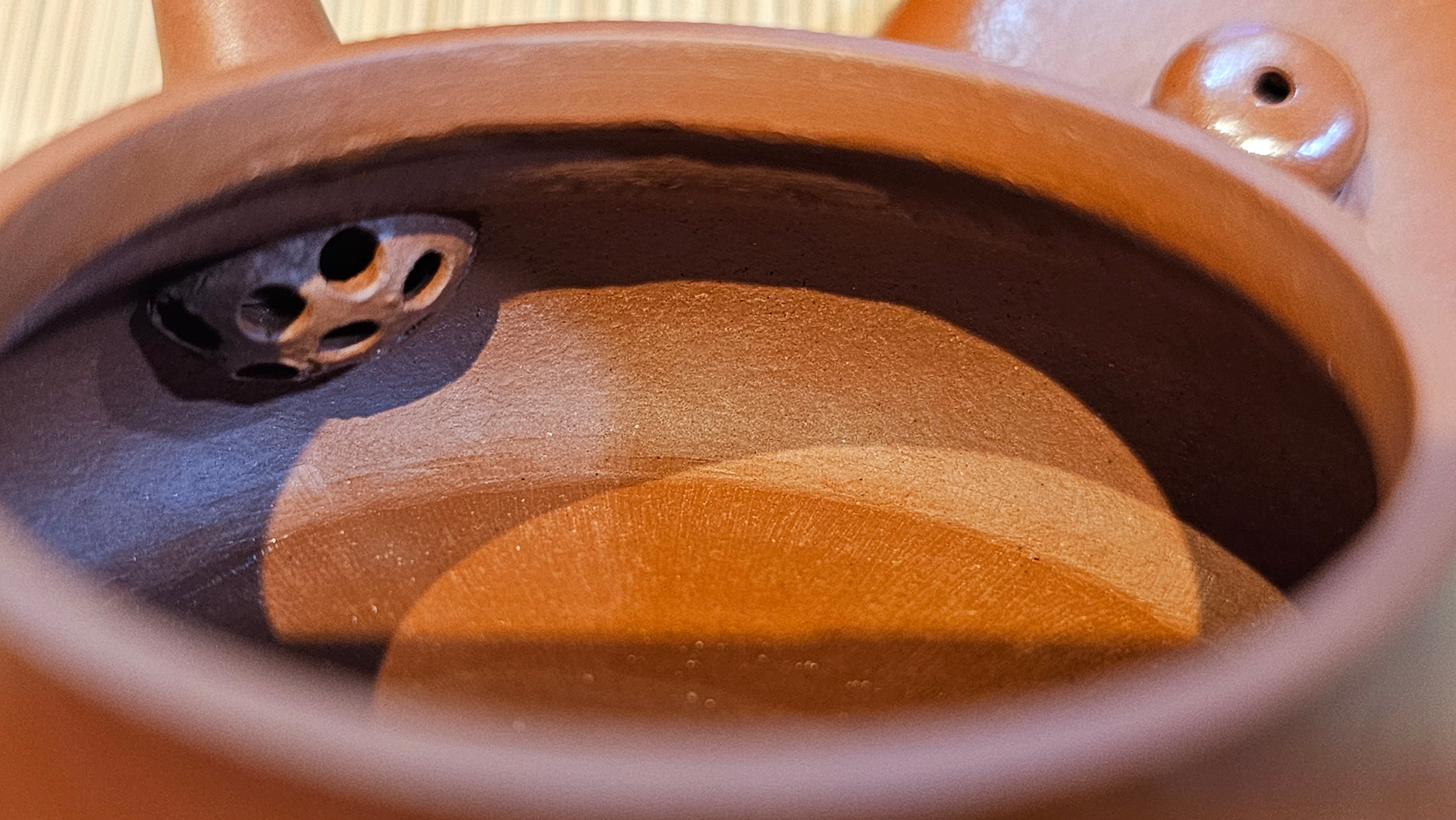 Jing Le 静乐 ~ "Quiet happiness", 102.6ml, Xiao Mei Yao Zhu Ni 小煤窑朱泥, by our Collaborative Craftsman Wang Xing 王兴 ~ Congratulations to Mr K.D., 0048hrs 14th Apr, San Jose, CA.